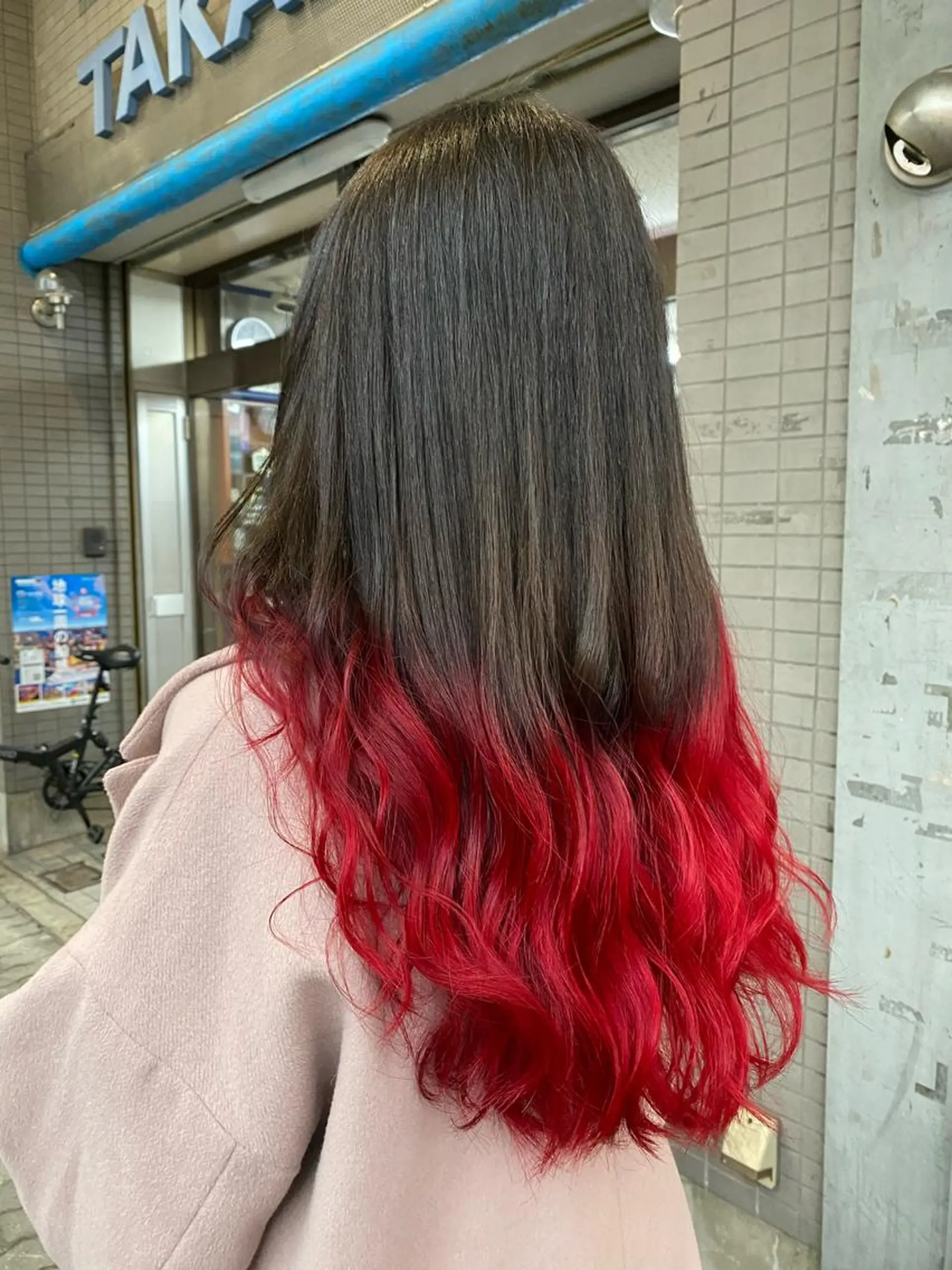 セミロング ゆぴ☾‪/推しカラー /ハイトーンのヘアスタイル