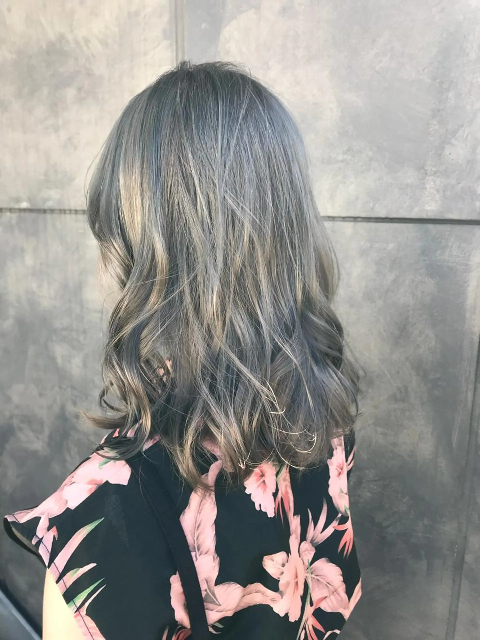 ミディアム No1韓国風レイヤー &カチモリ✨ /サキのヘアスタイル