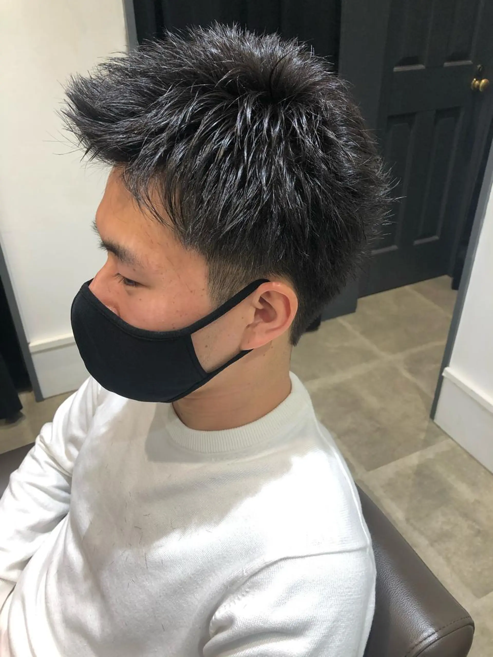 メンズ 葵/レイヤーカット/ 韓国風/透明感カラーのヘアスタイル