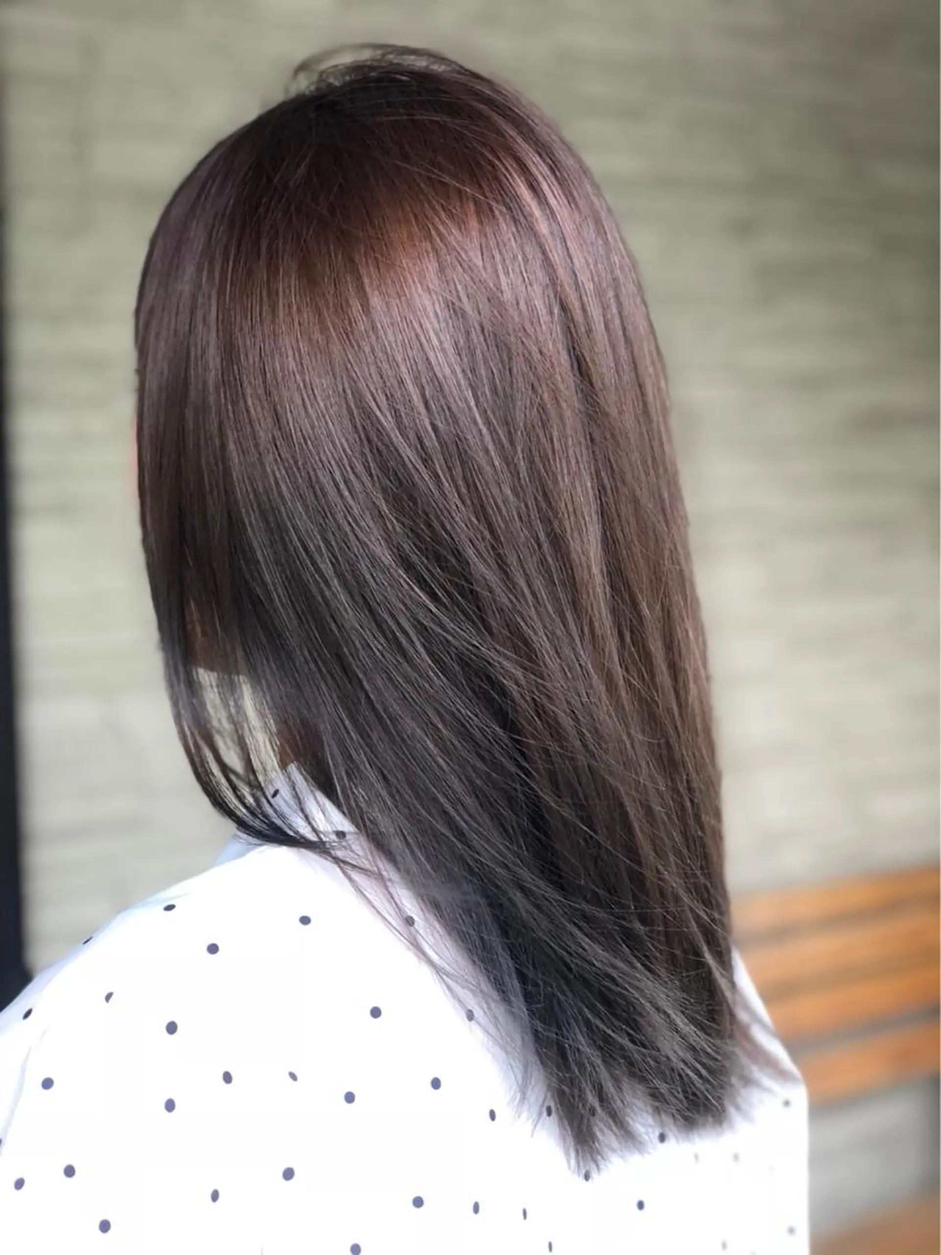 カラー 片山 霞のヘアスタイル