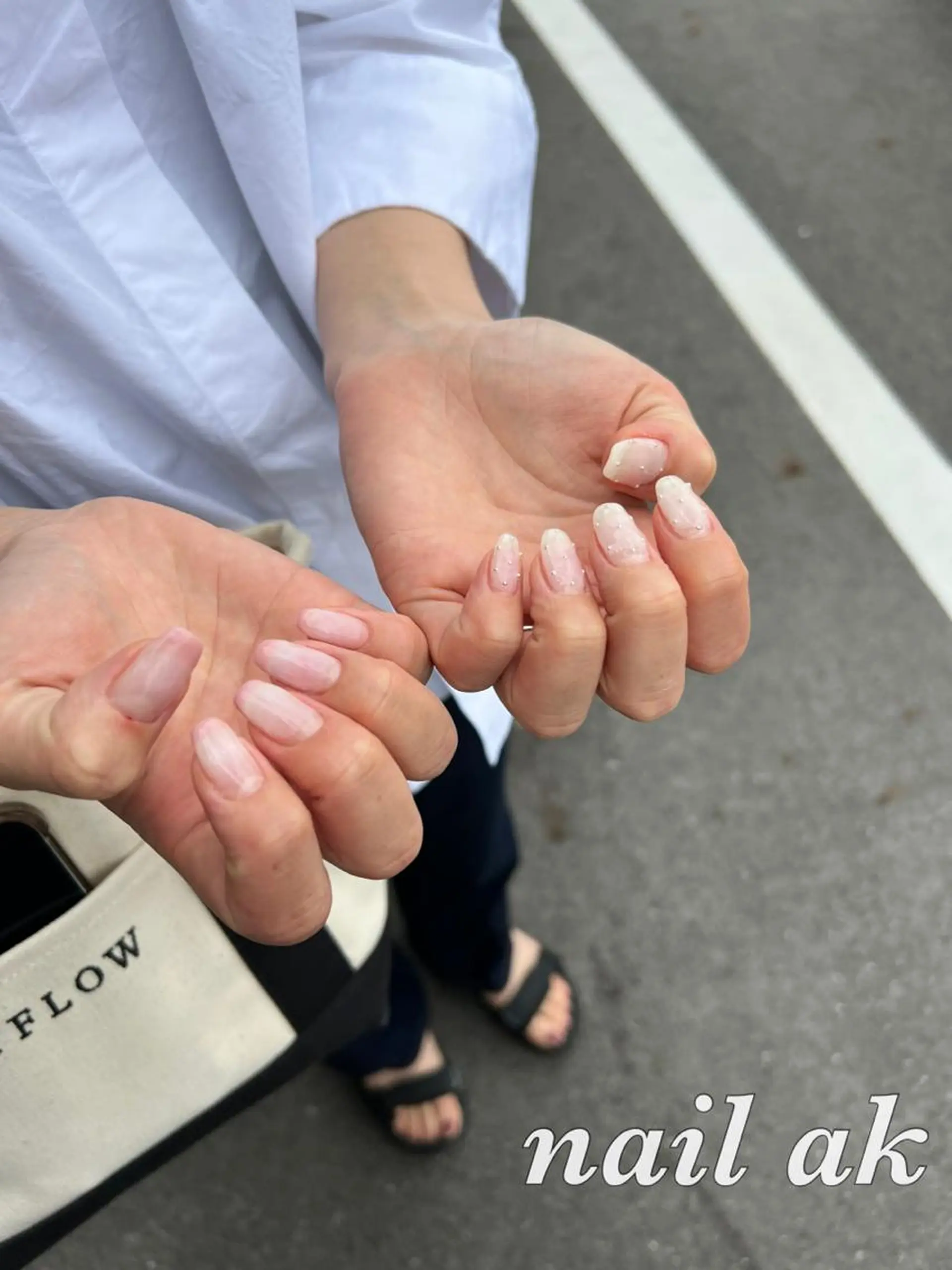 ネイル フレンチネイル グラデーション ハンドネイル ak nail .のネイルデザイン
