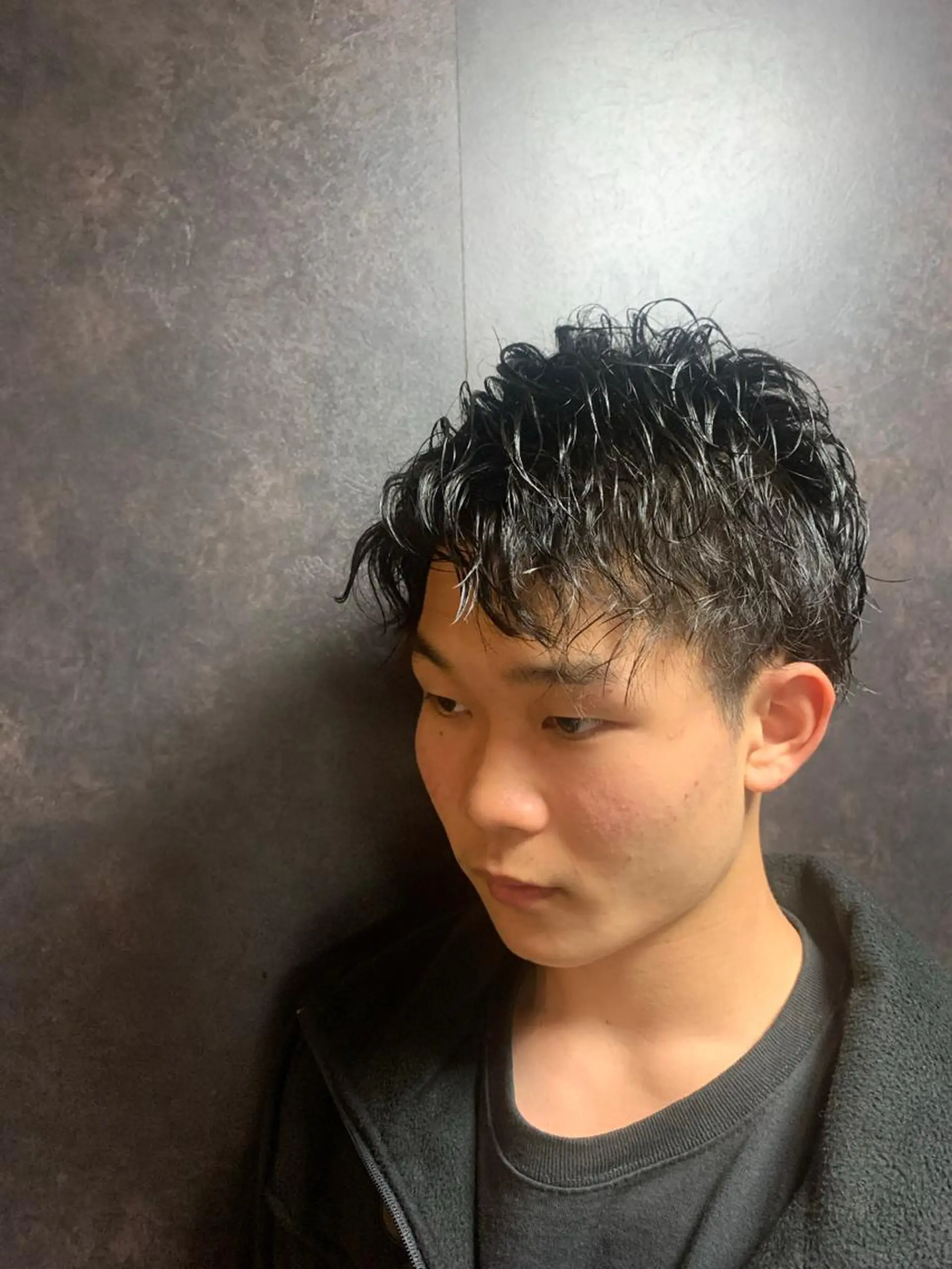 ショート パーマ 山内 敢史のヘアスタイル