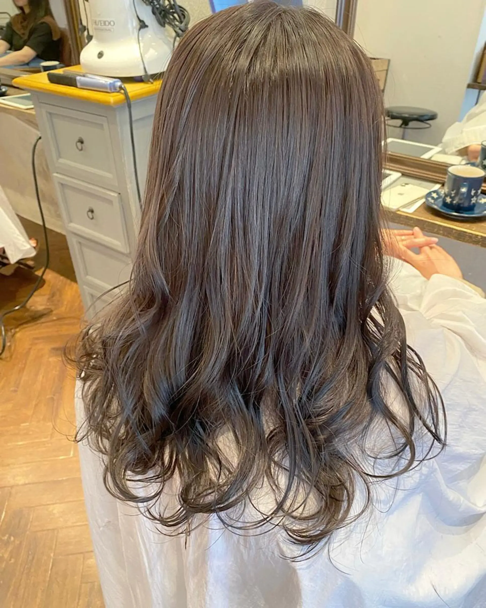 ロング カラー 🌈🌸あおき みちる🌟💗のヘアスタイル