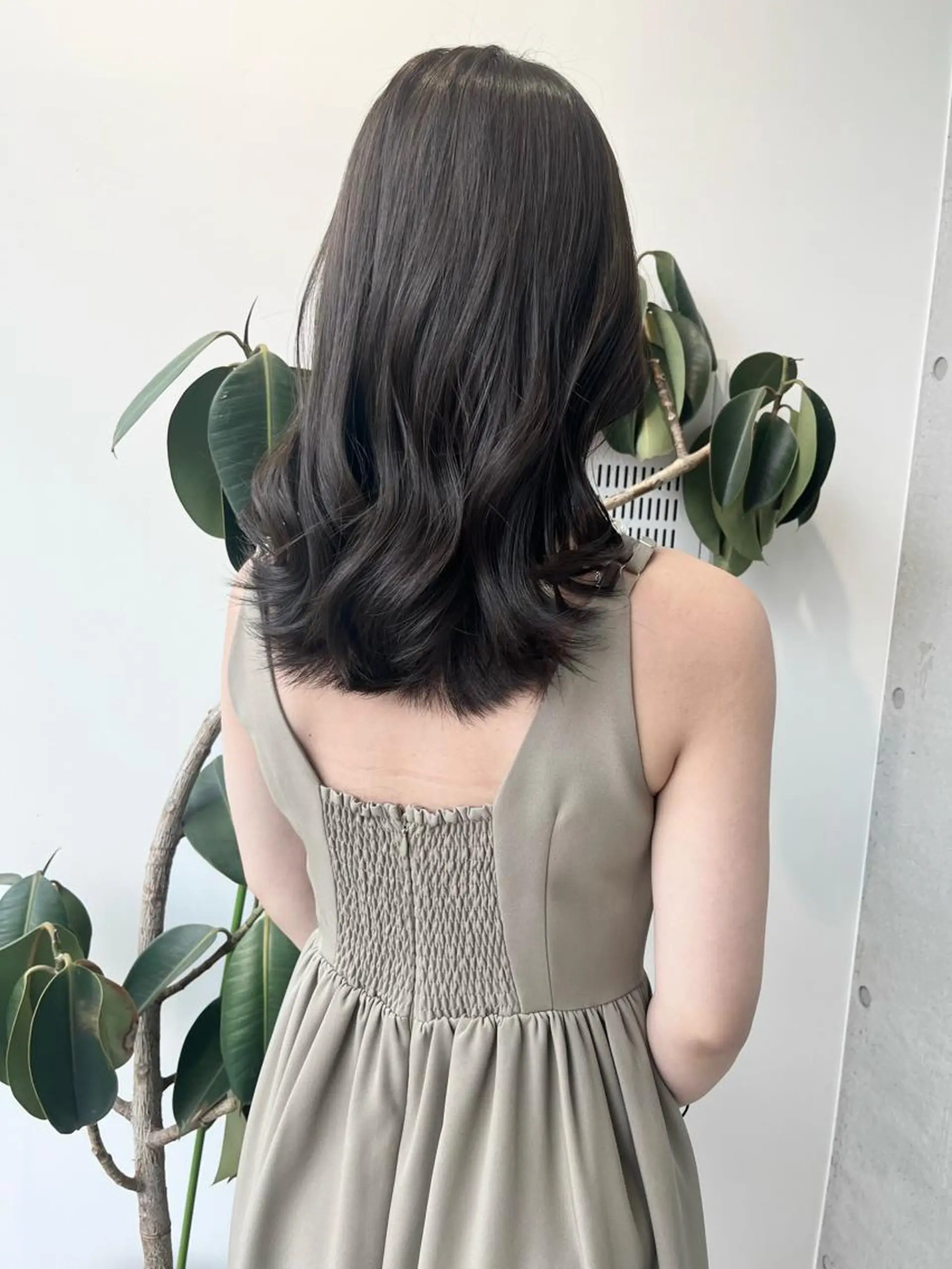 セミロング カラー パーマ ヘアアレンジ 透明感/オリーブ/ グレージュ/YUKAのヘアスタイル
