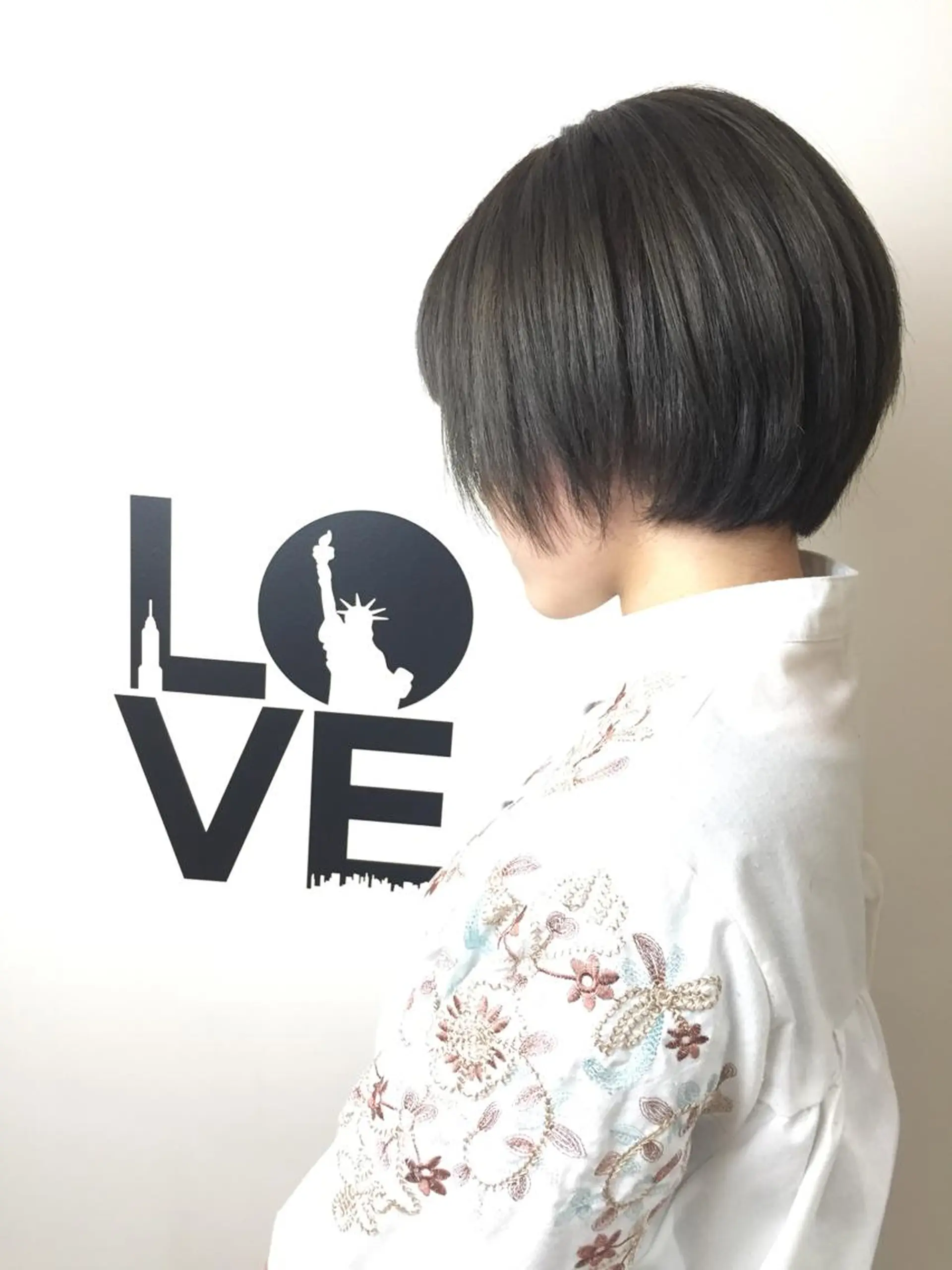 ショート カラー ショートヘア カット ヘアカラー ✂️小顔カット✂️ 山本有紀のヘアスタイル