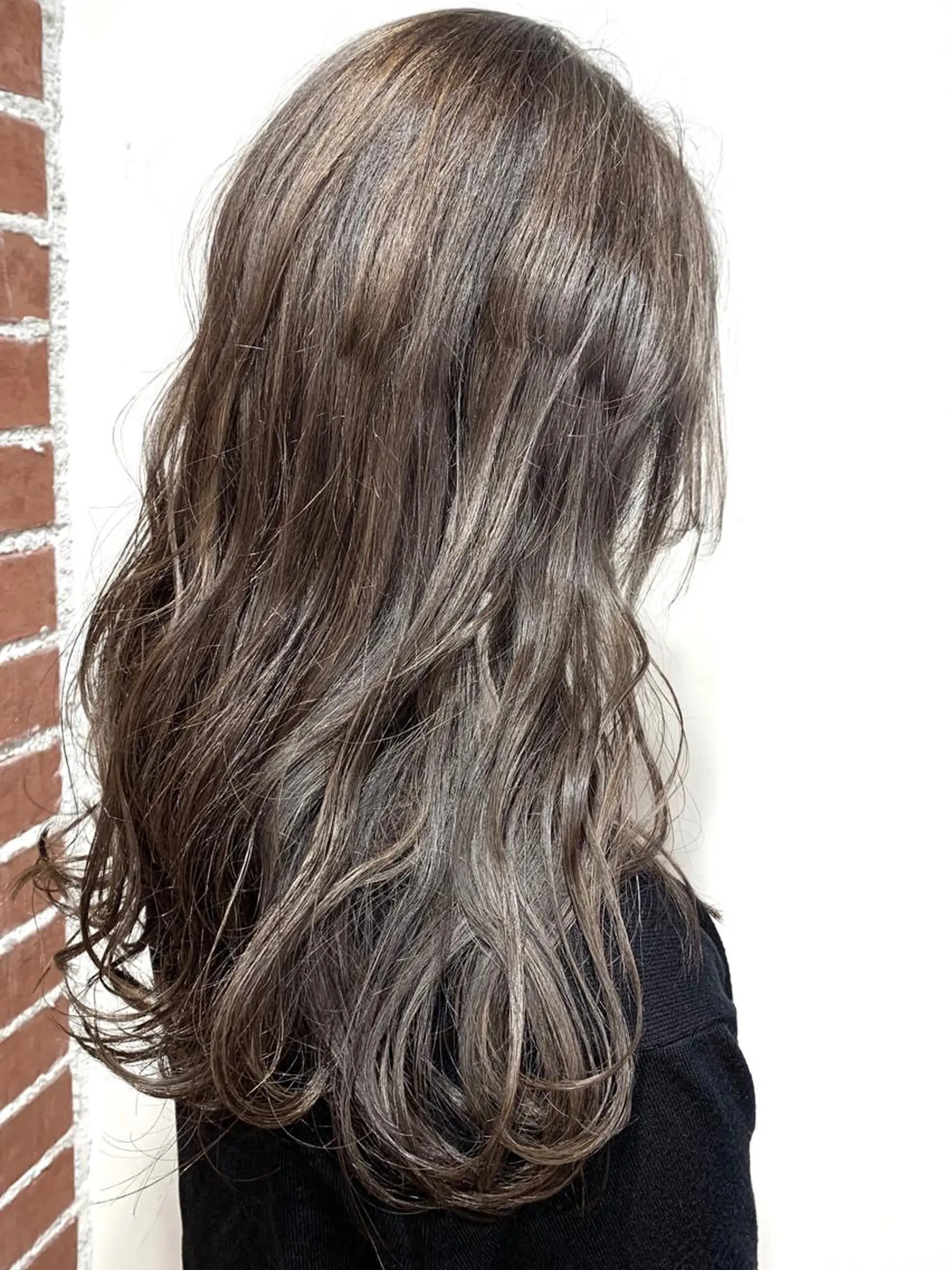 セミロング ハイライト 岡崎勇人/レイヤー/ 韓国/ケラチンTRのヘアスタイル