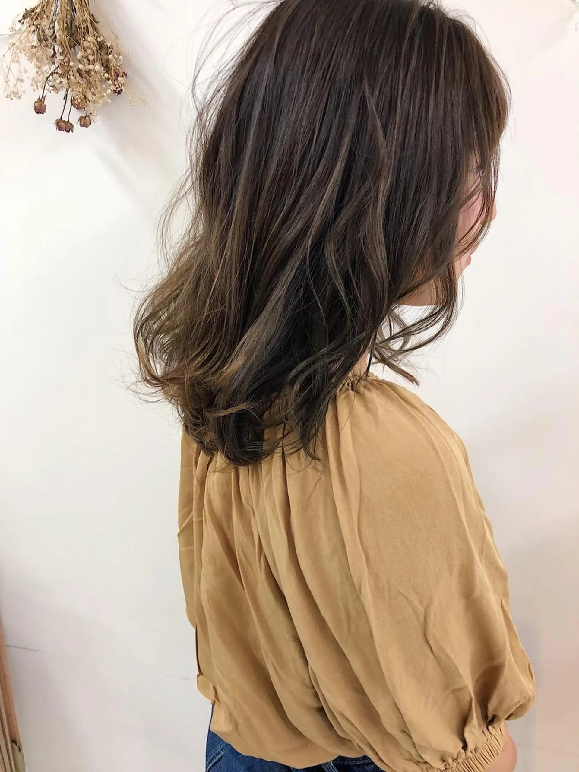 ミディアム カラー タナカ タクヤのヘアスタイル