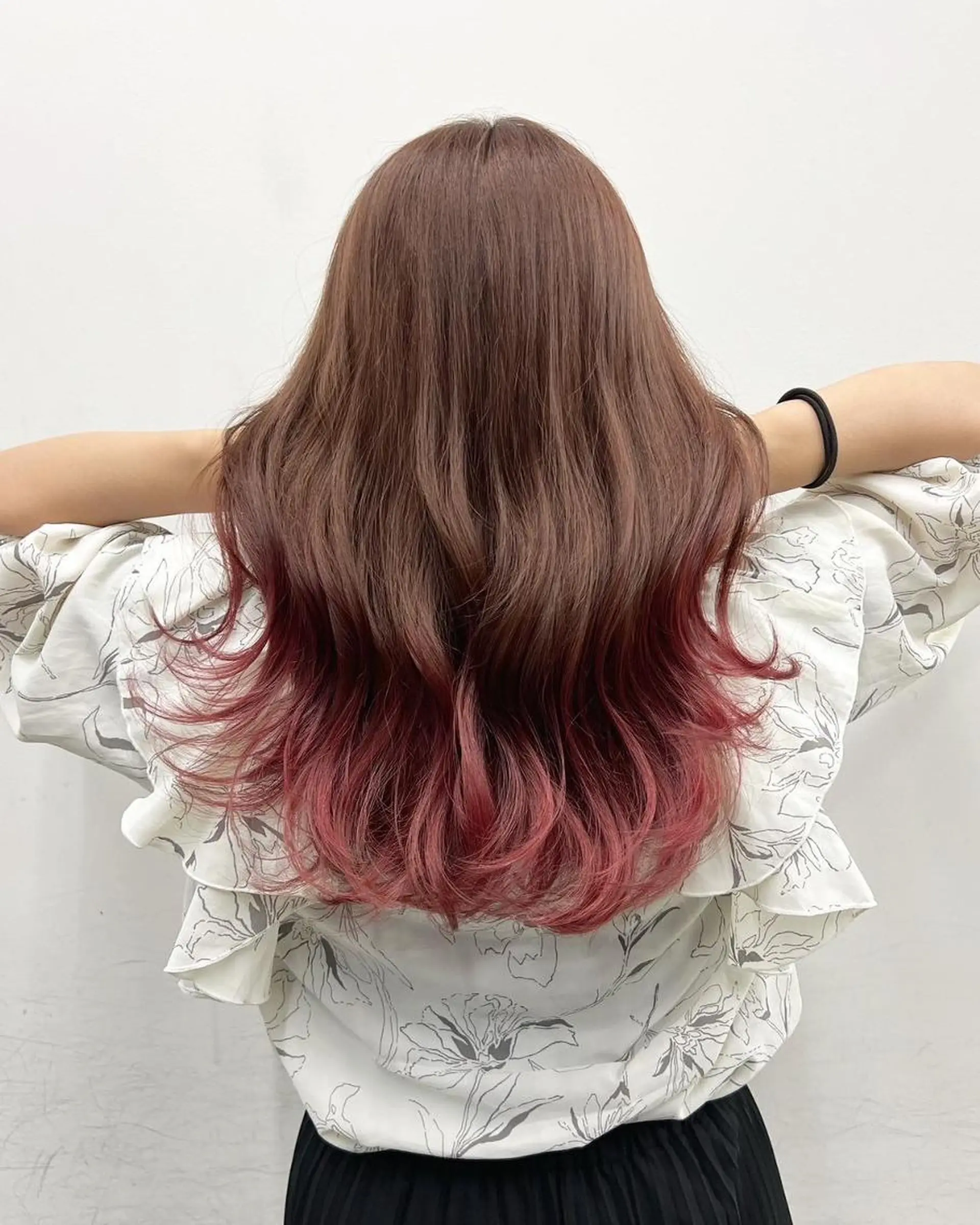 カラー アディクシーカラー アッシュ ブルーカラー ダークアッシュ グレージュ 【公式】amble luxe 中野のヘアスタイル