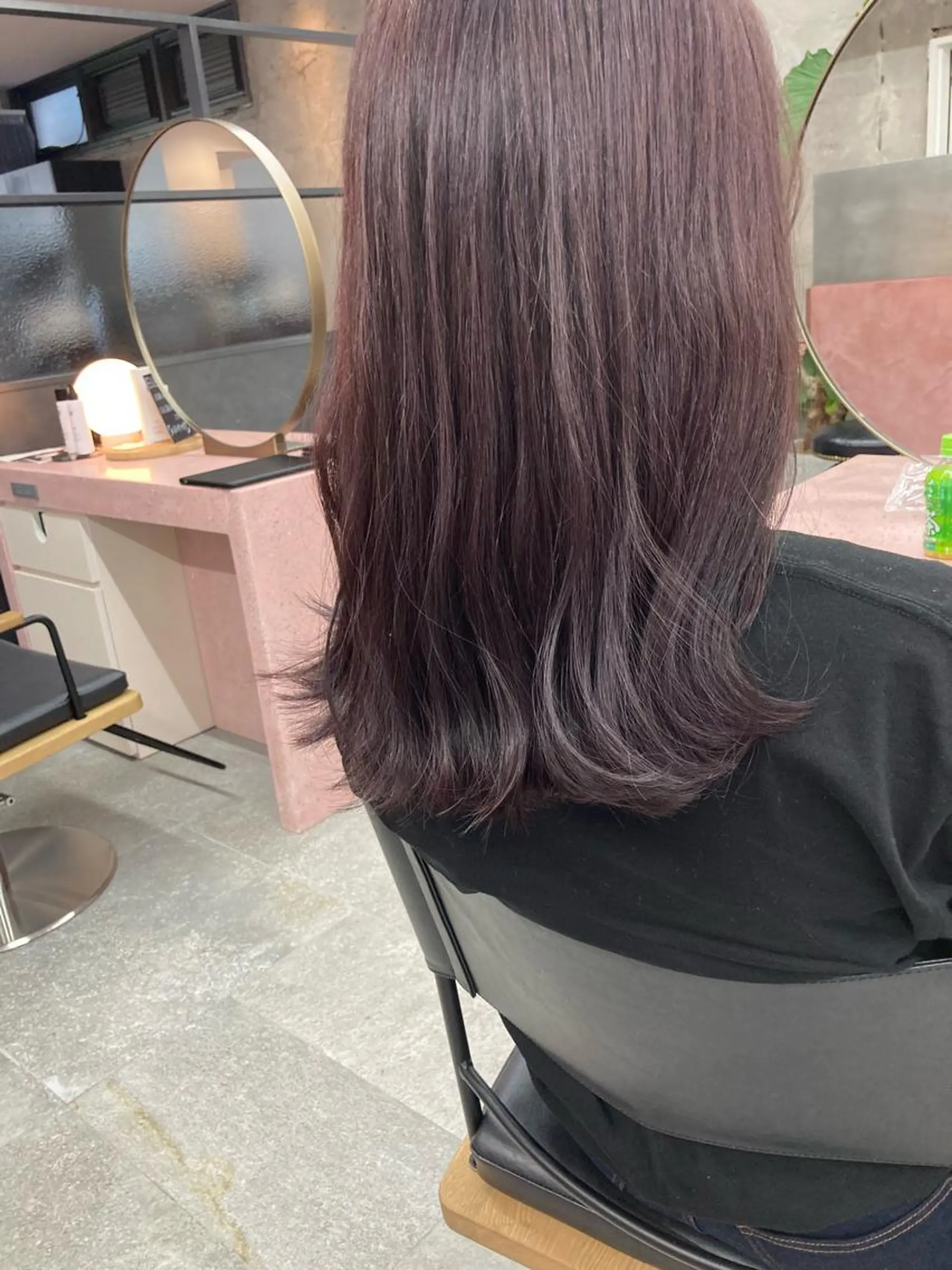 セミロング カラー ベージュカラー ラベンダーカラー ラベンダーベージュ 小木曽智美 /ボブ/ショートのヘアスタイル