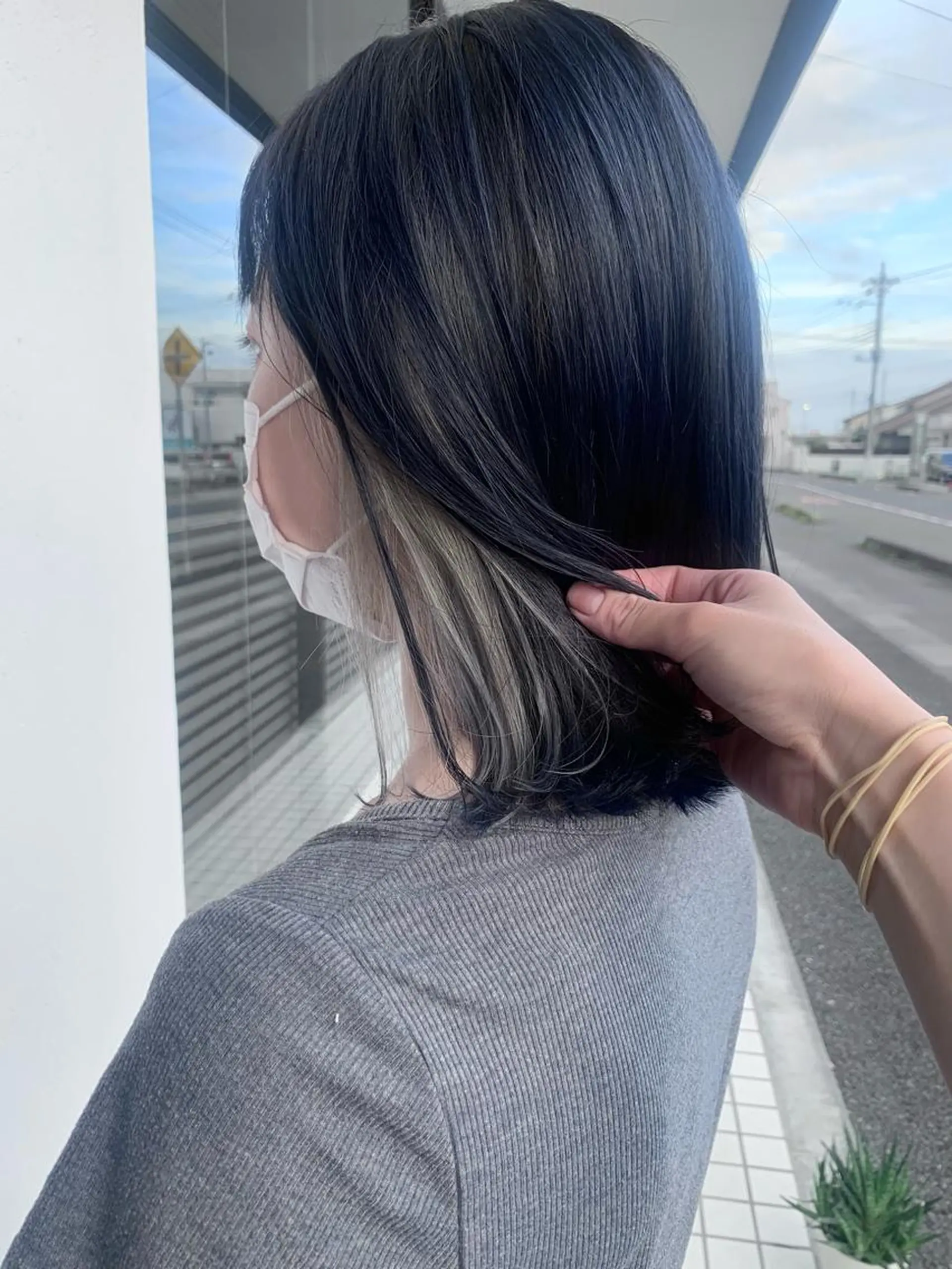 ミディアム ヘアカラー ハイトーン職人💗 松本輝美のヘアスタイル