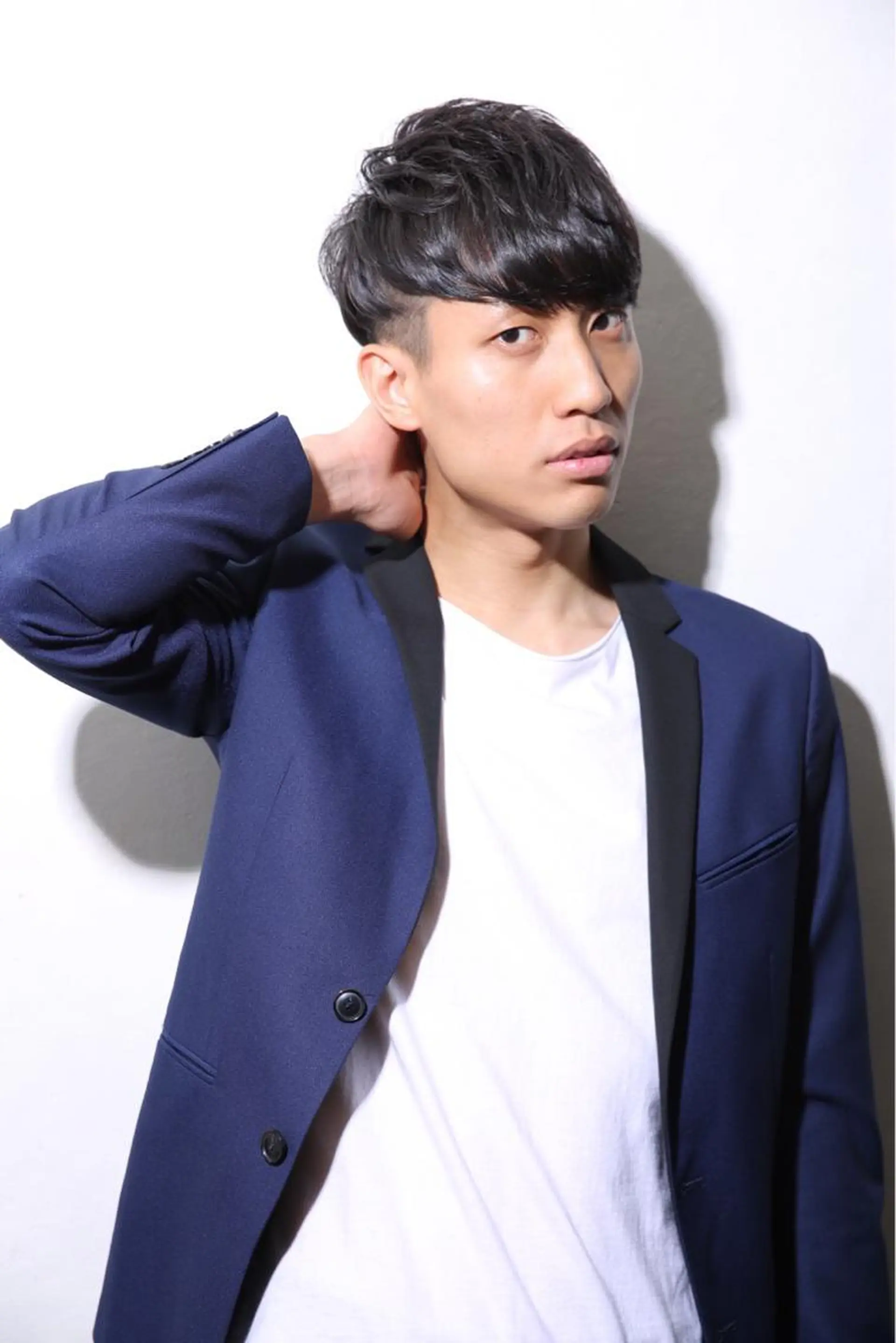 ショート メンズ ツーブロック 刈り上げ 吉岡 昌吾のヘアスタイル