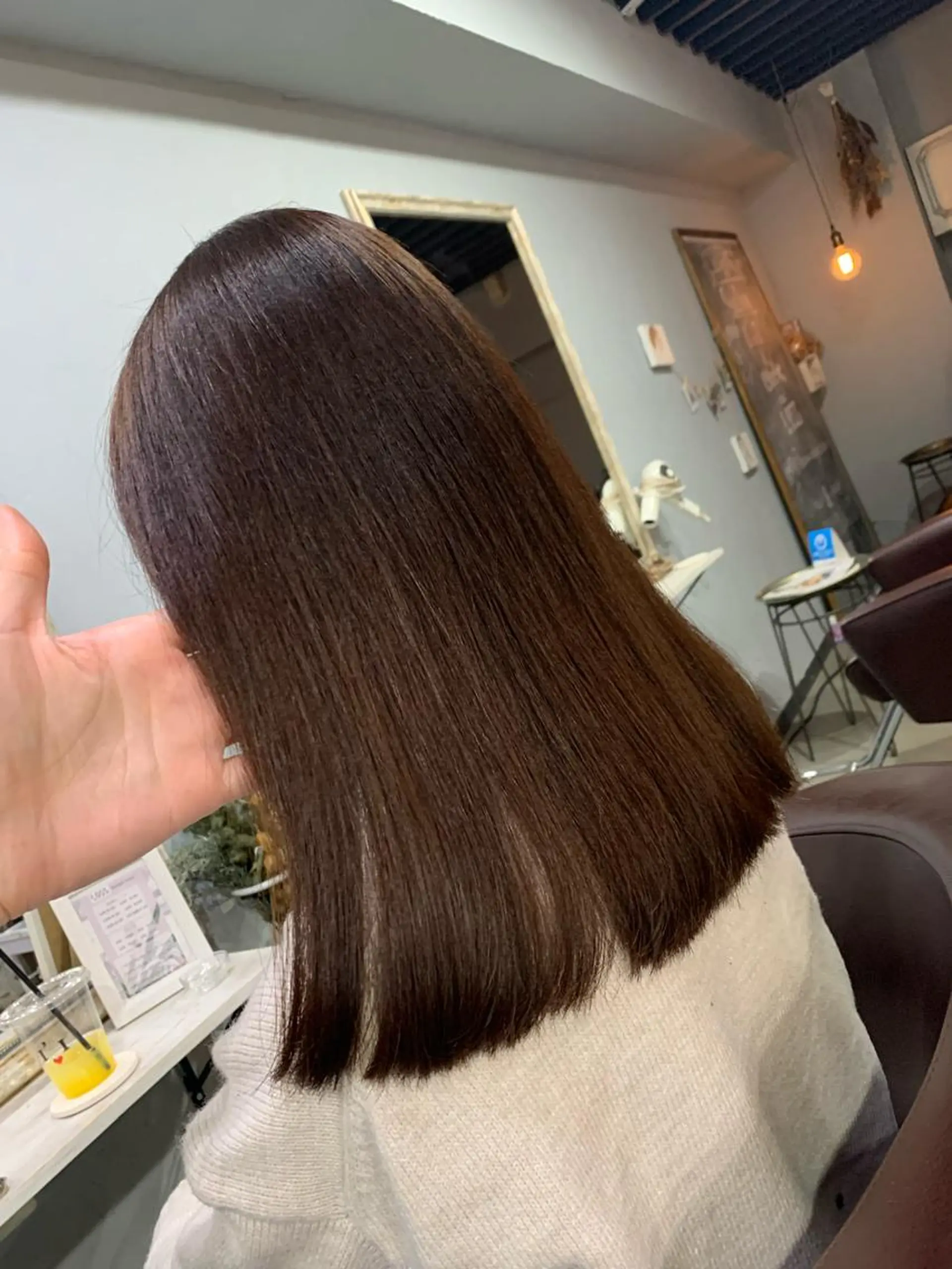 ミディアム パーマ 艶髪・酸性ストレート フリツのヘアスタイル