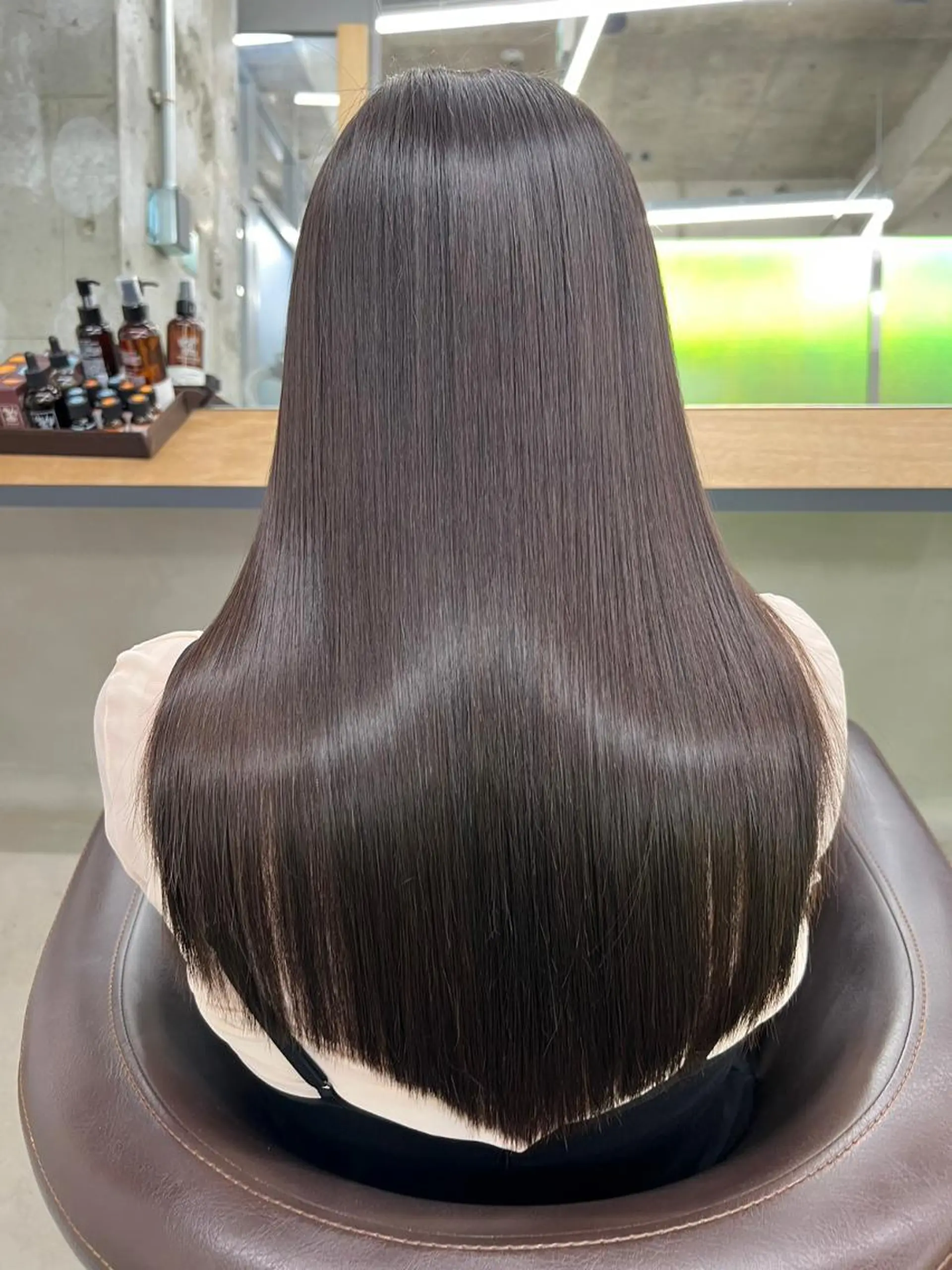 ロング カラー パーマ ヘアアレンジ アディクシーカラー アッシュ ベージュカラー ブラウンカラー ブラウンベージュ カット トリートメント 【ヘアケア特化型】 newi天王寺のヘアスタイル