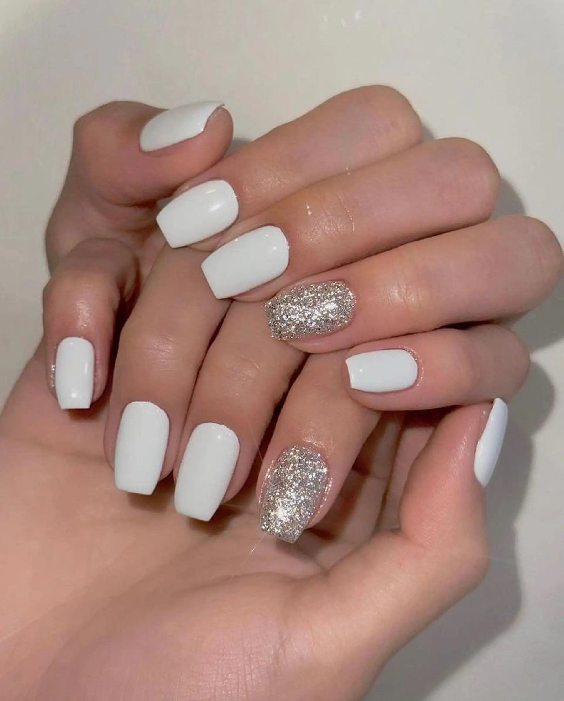 ネイル RAFFINE haru🦋🩵のネイルデザイン