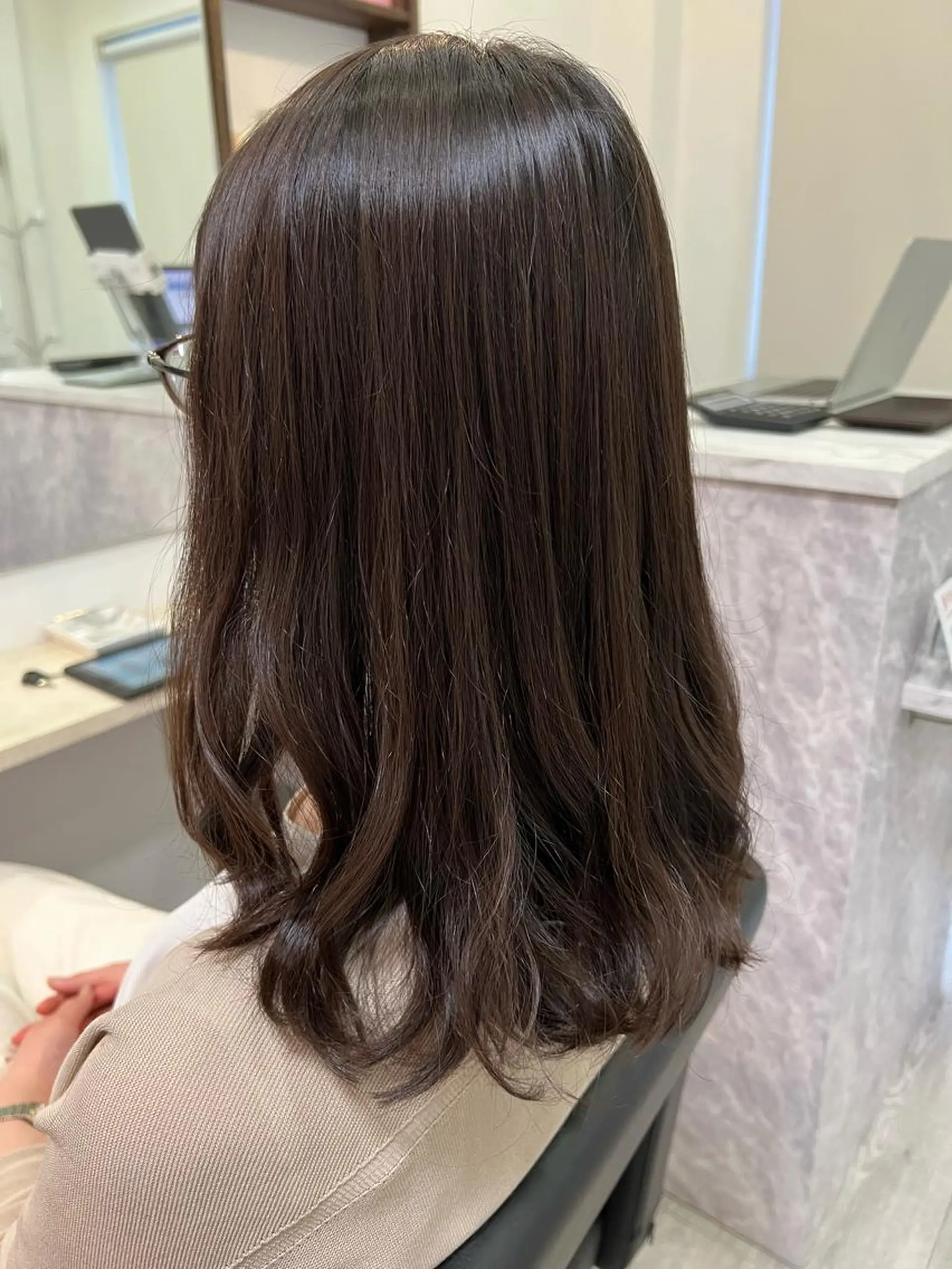 セミロング カット ヘアカラー トリートメント 🤍美髪×艶カラー RYOKO🤍のヘアスタイル