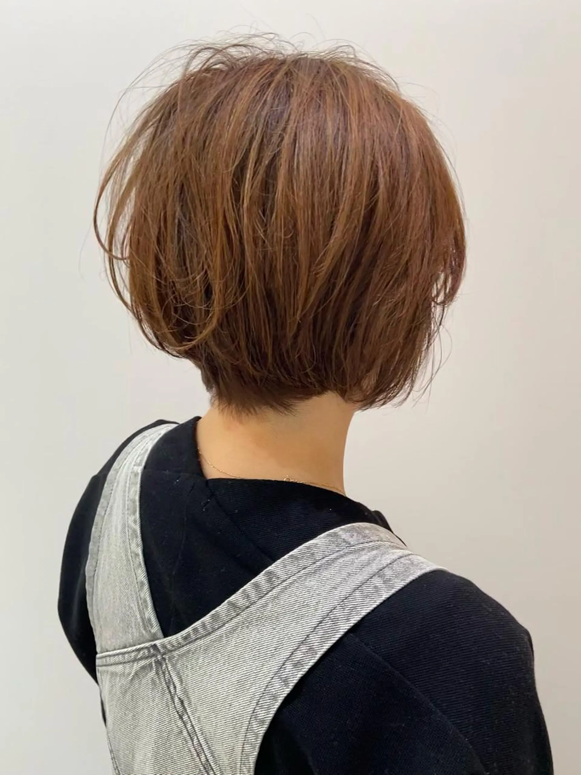 ショート カラー カット ヘアカラー トリートメント 田中 あやなのヘアスタイル