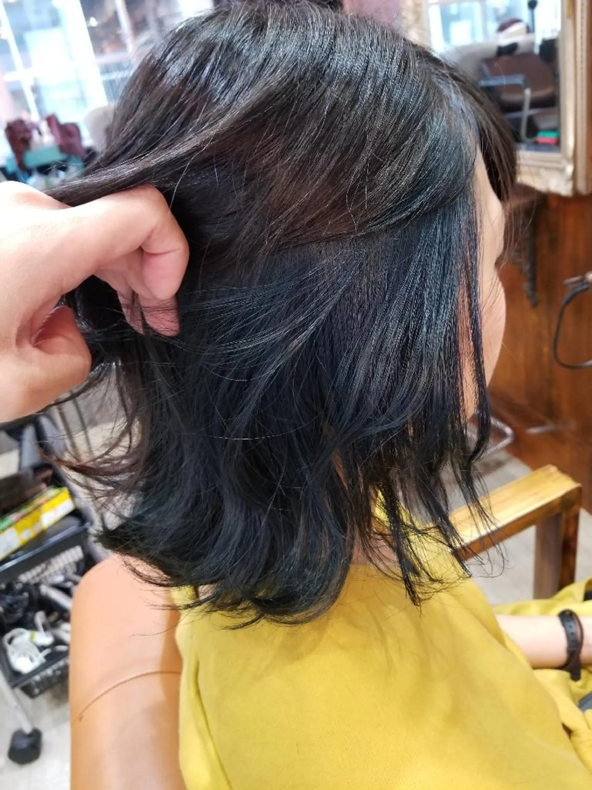 ミディアム カラー ヘアカラー bathair 持田侑祐のヘアスタイル