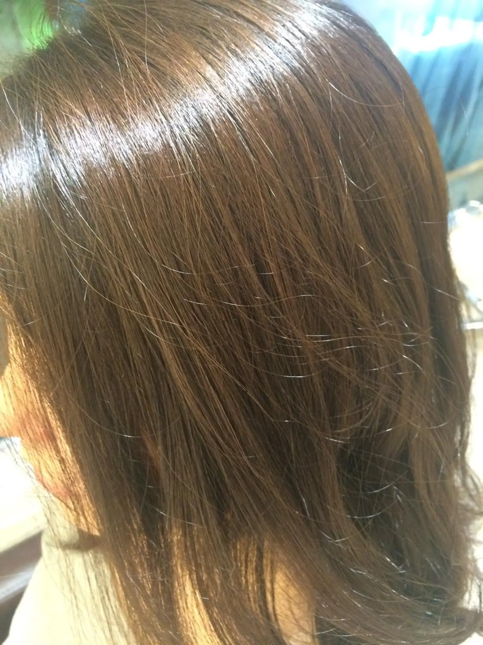 セミロング カラー グレージュ メンズパーマの巨匠 鈴木純のヘアスタイル