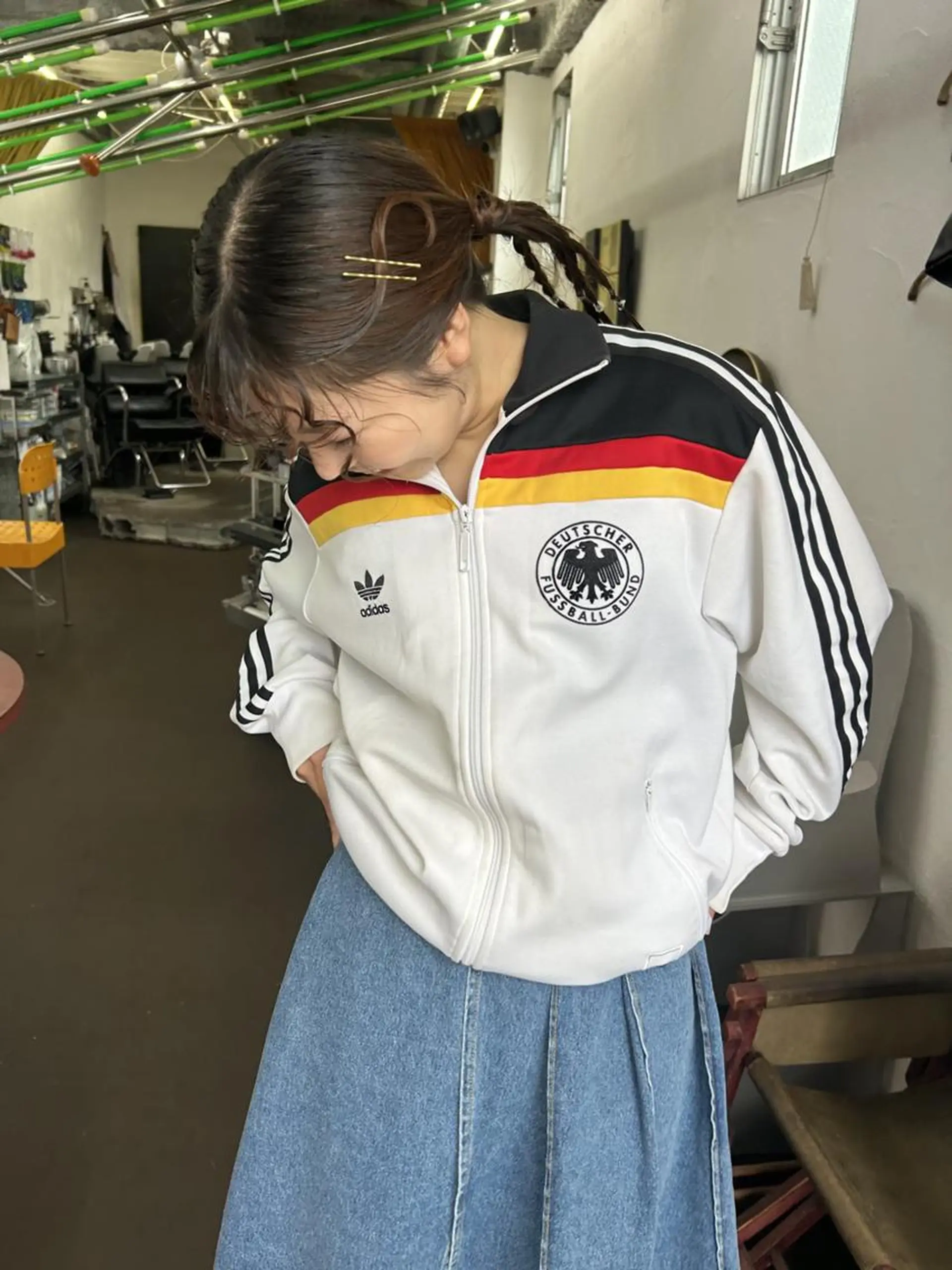 ヘアアレンジ ロング qiie ワンカラー ダブルカラーのヘアスタイル