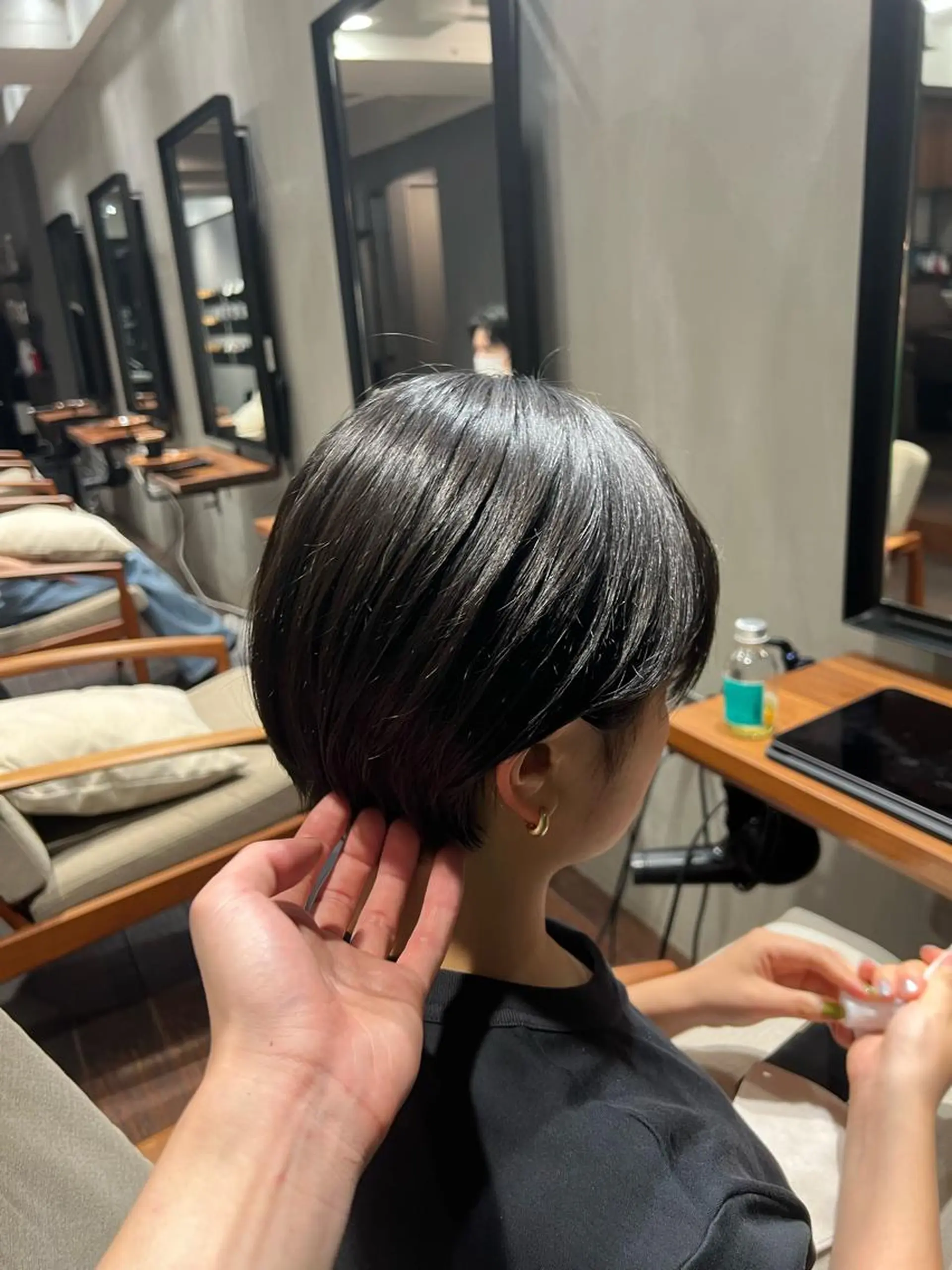 カラー NERO 松井 隆人のヘアスタイル
