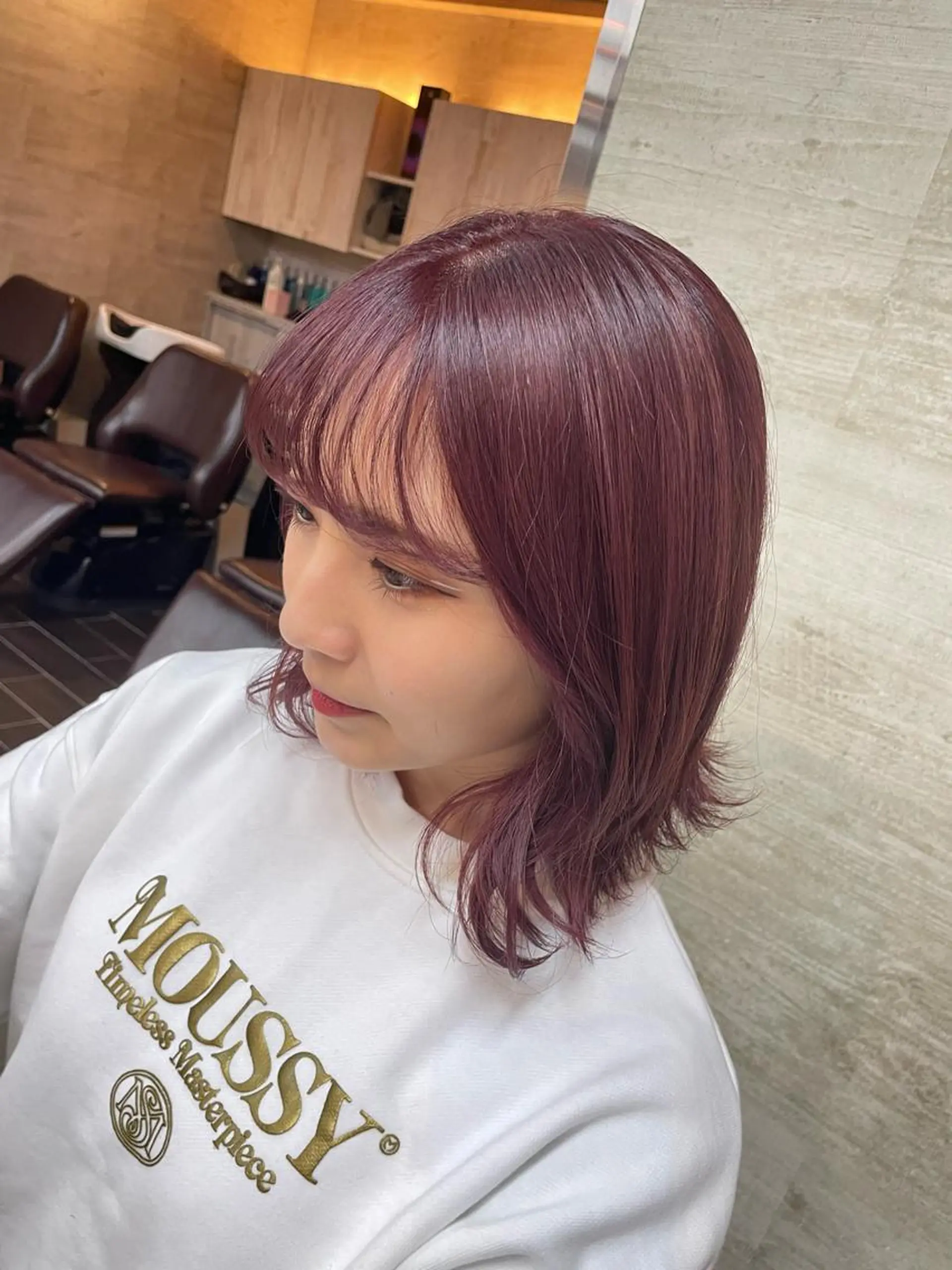 ショート カラー ブラウンカラー ピンクカラー HAIR LOUNGE Run Ways所属・Shiho 🦋 ／透明感カラーのヘアスタイル