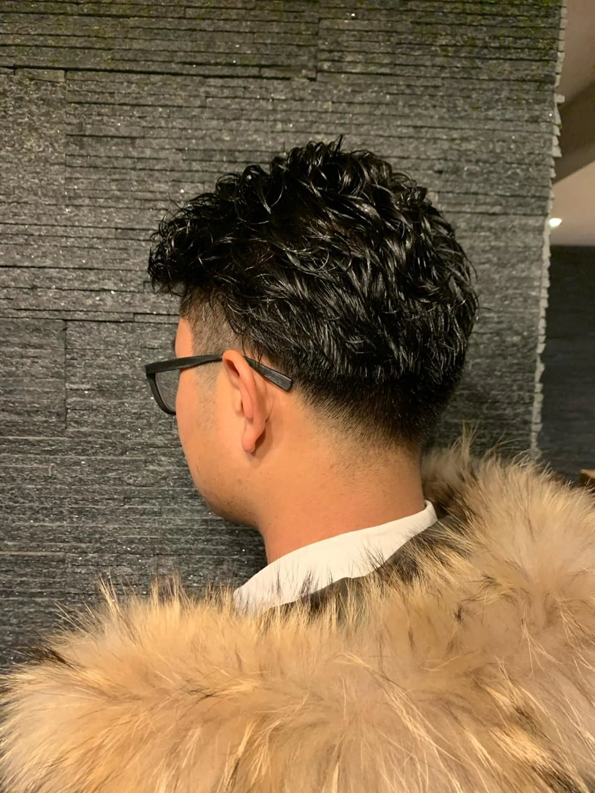 ミディアム ミディアムパーマ 栗原 周太郎のヘアスタイル