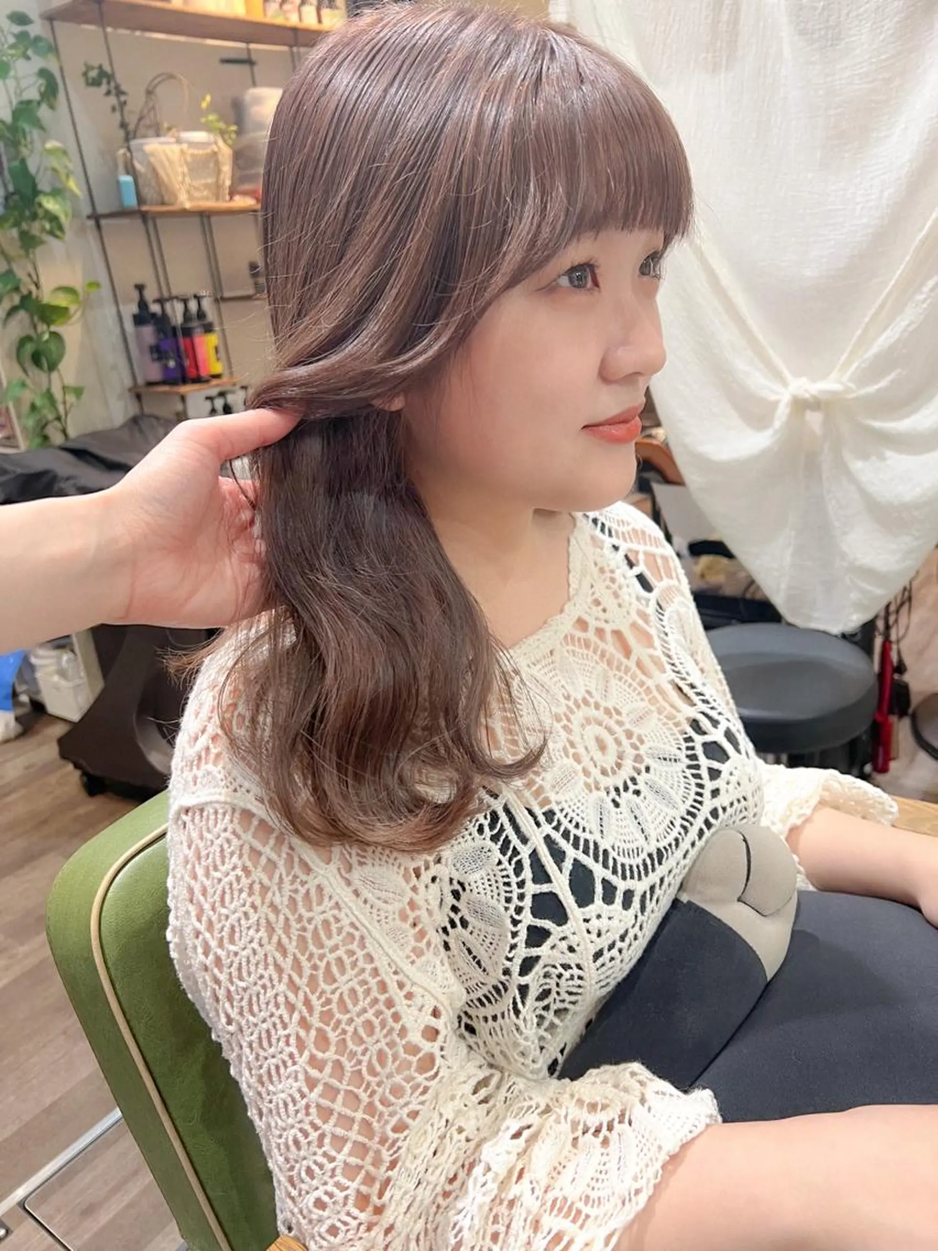 ミディアム カラー ブリーチ ブラウンカラー ヘアカラー カラーパティシエ facce🌼ikoのヘアスタイル