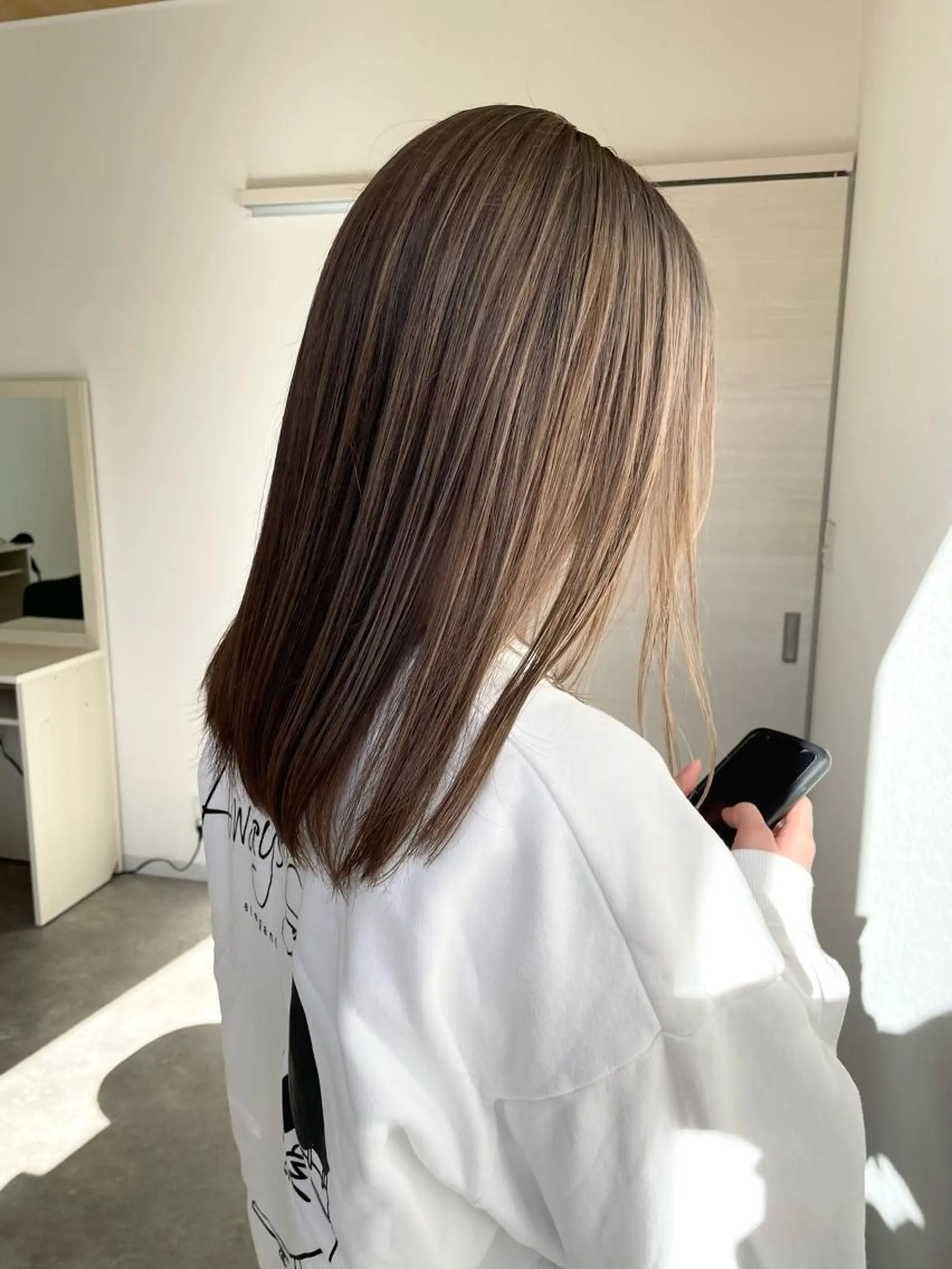 カラー カット ヘアカラー トリートメント olume(オルメ)所属・山田隆成/韓国カット バレ、ハイライト得意のヘアスタイル