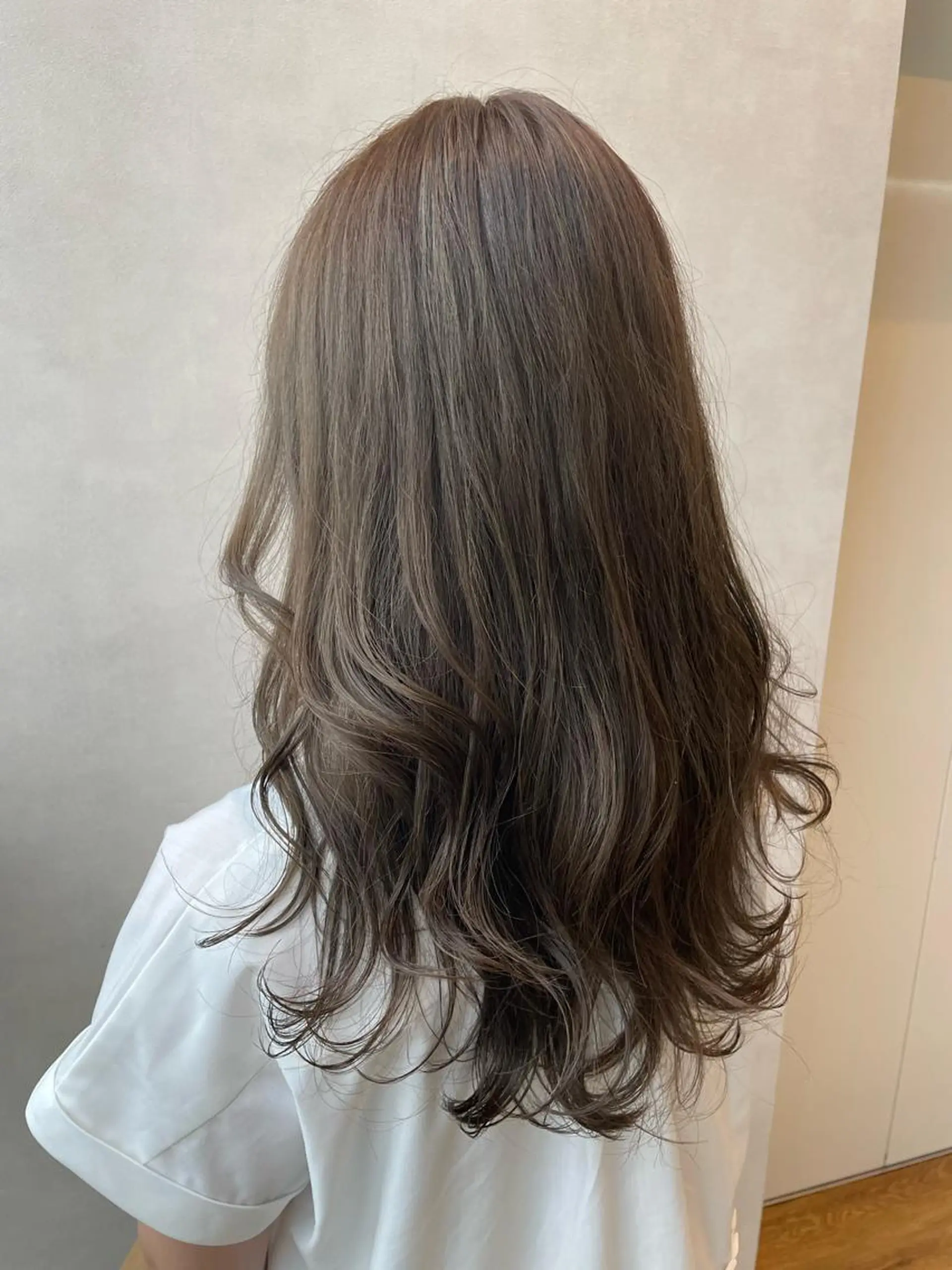 ロング 鈴木 つかさのヘアスタイル