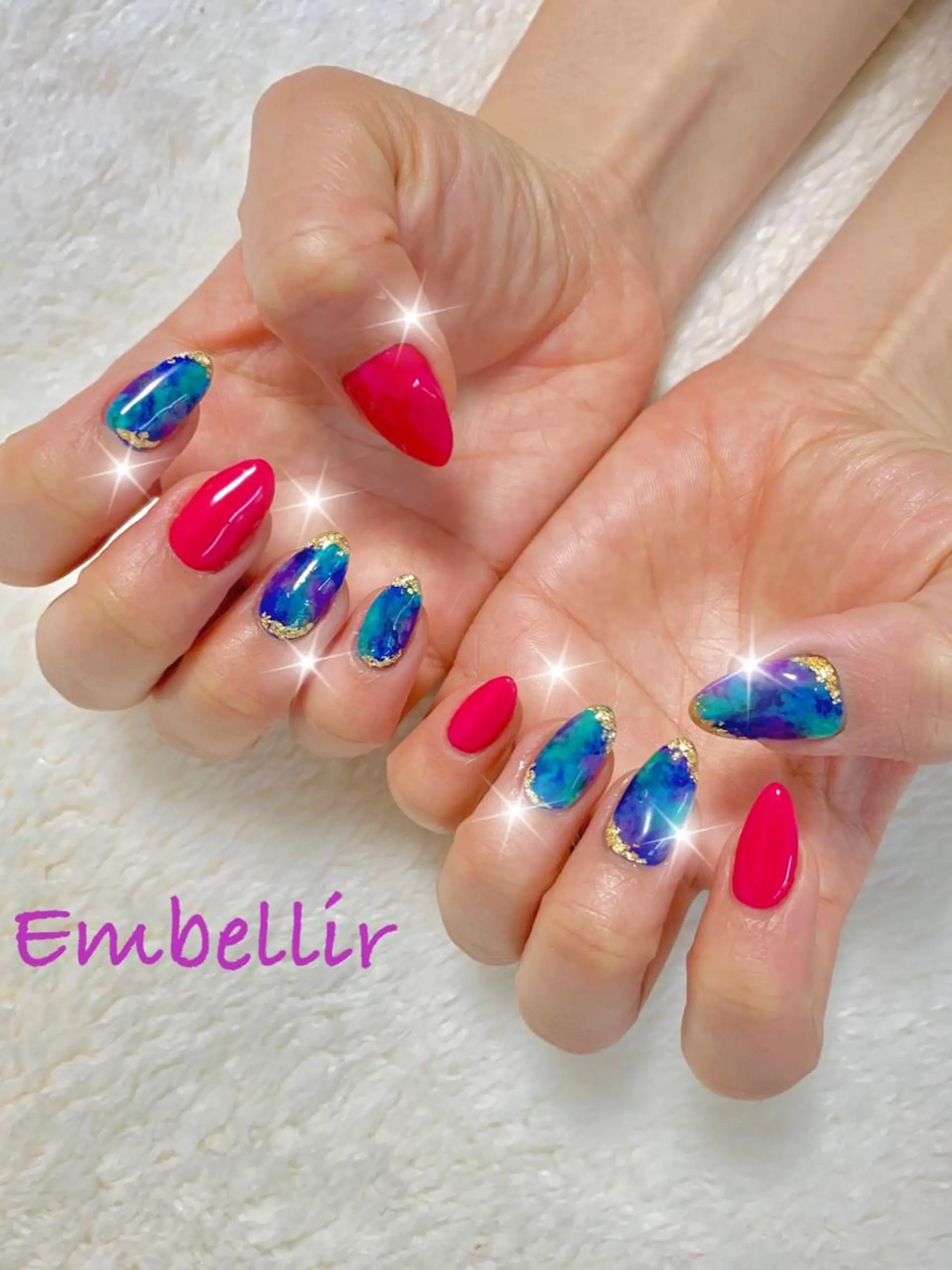 ネイル アートネイル 夏ネイル EMILUCA 北河希のエステ・リラクイメージ