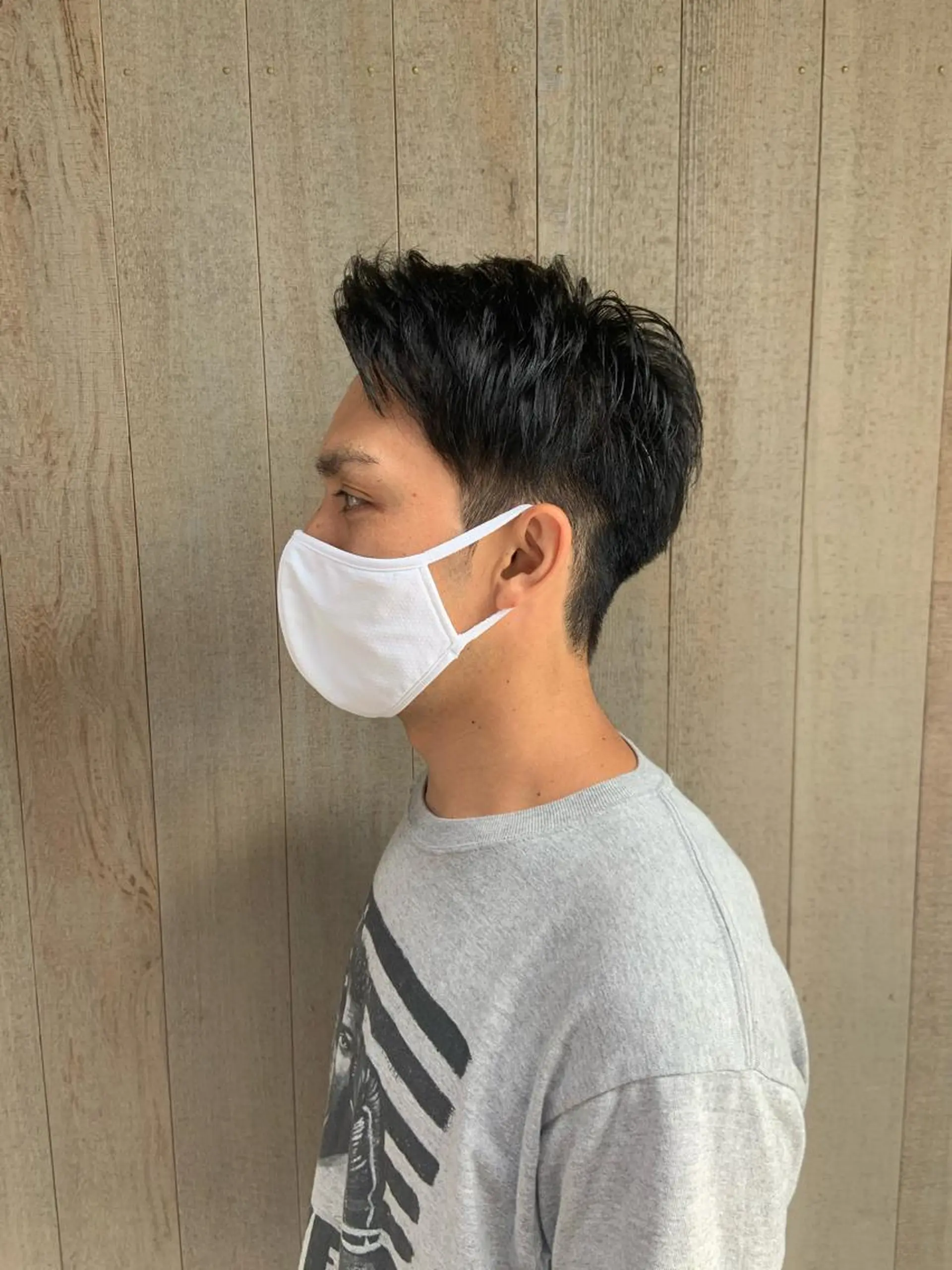 ショート カラー パーマ メンズ ハイトーンカラー🤍 山下 優華のヘアスタイル