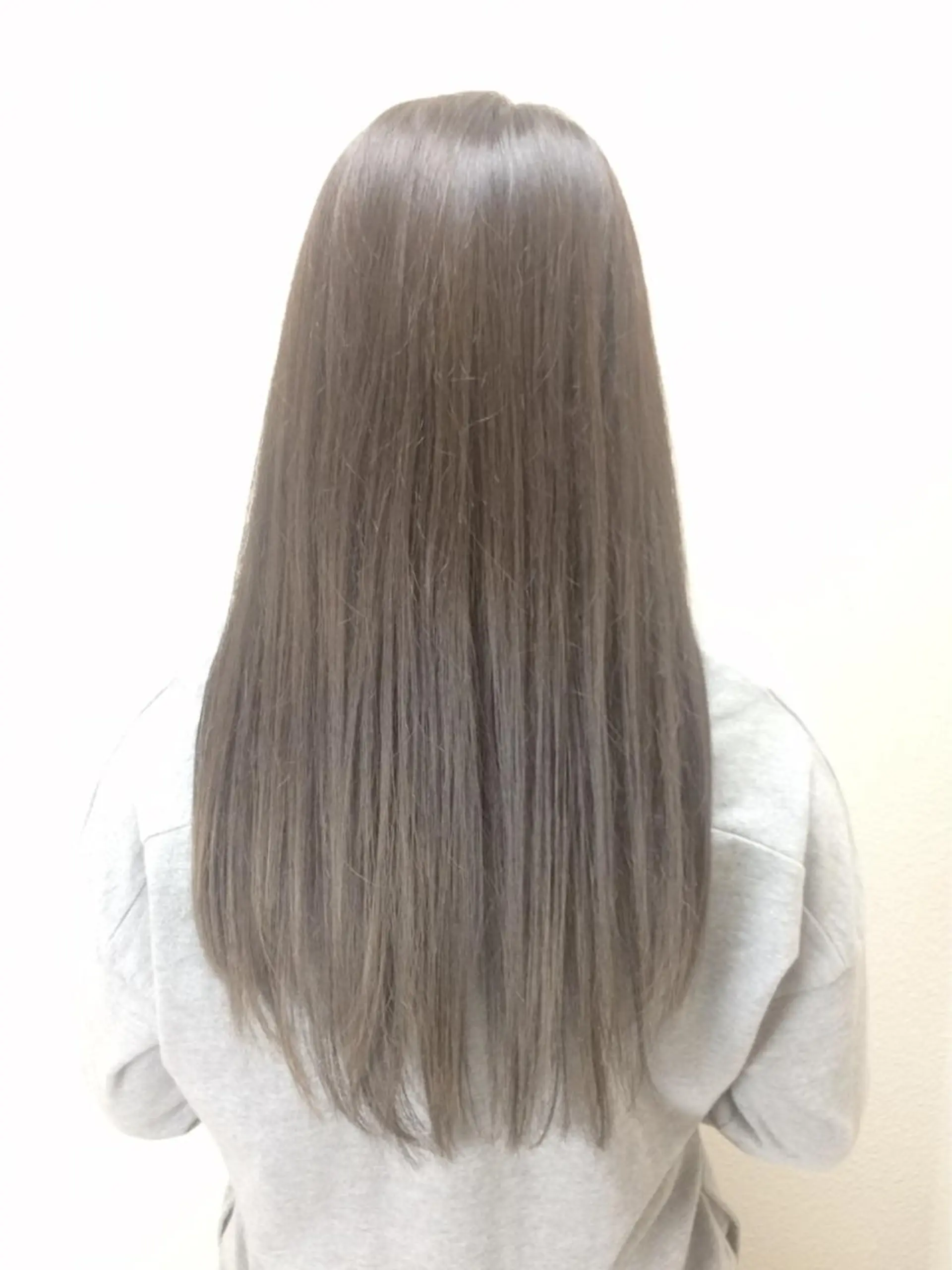 カラー 龍 門のヘアスタイル