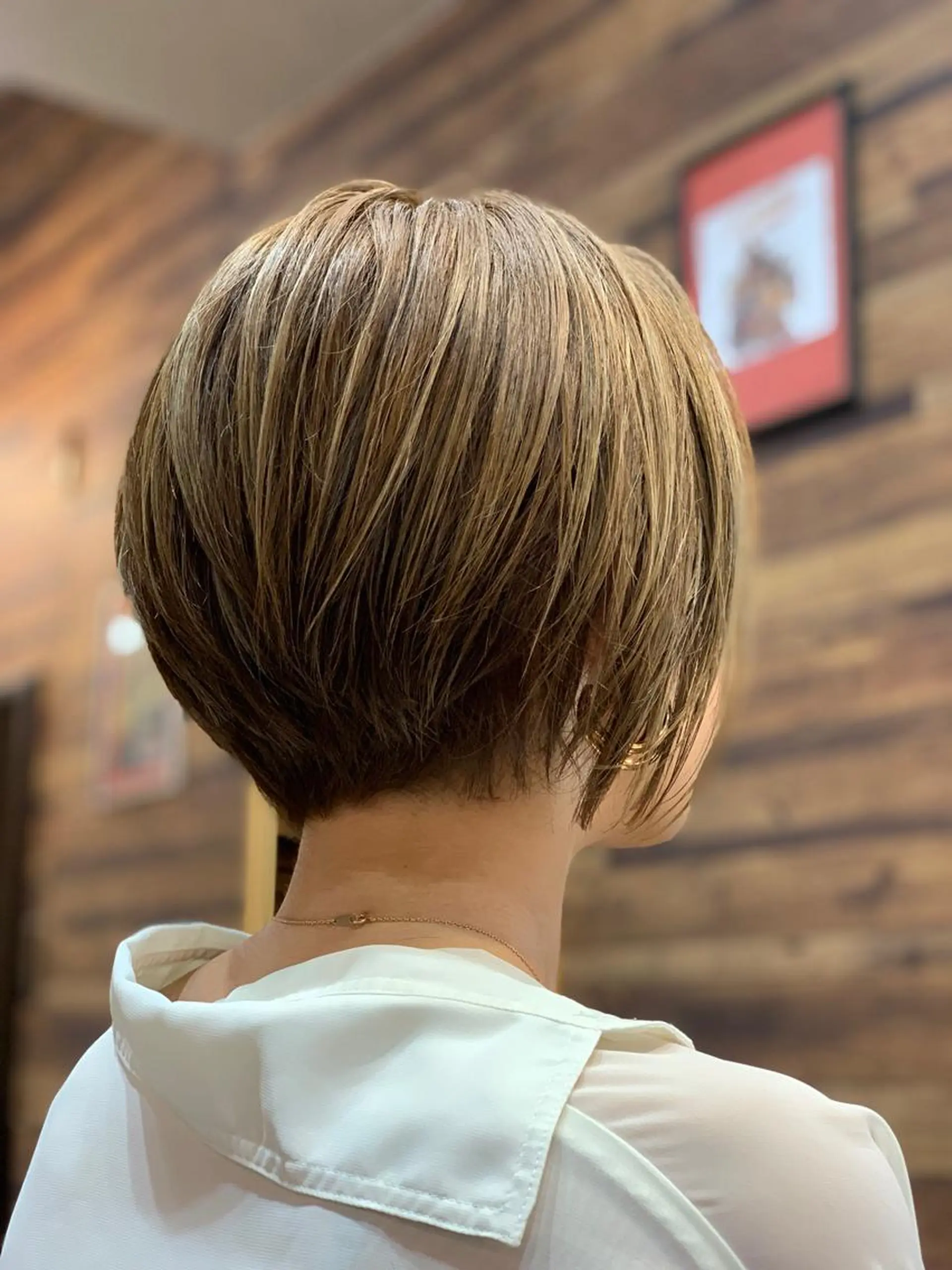 ショート カラー 川名 充✂️のヘアスタイル