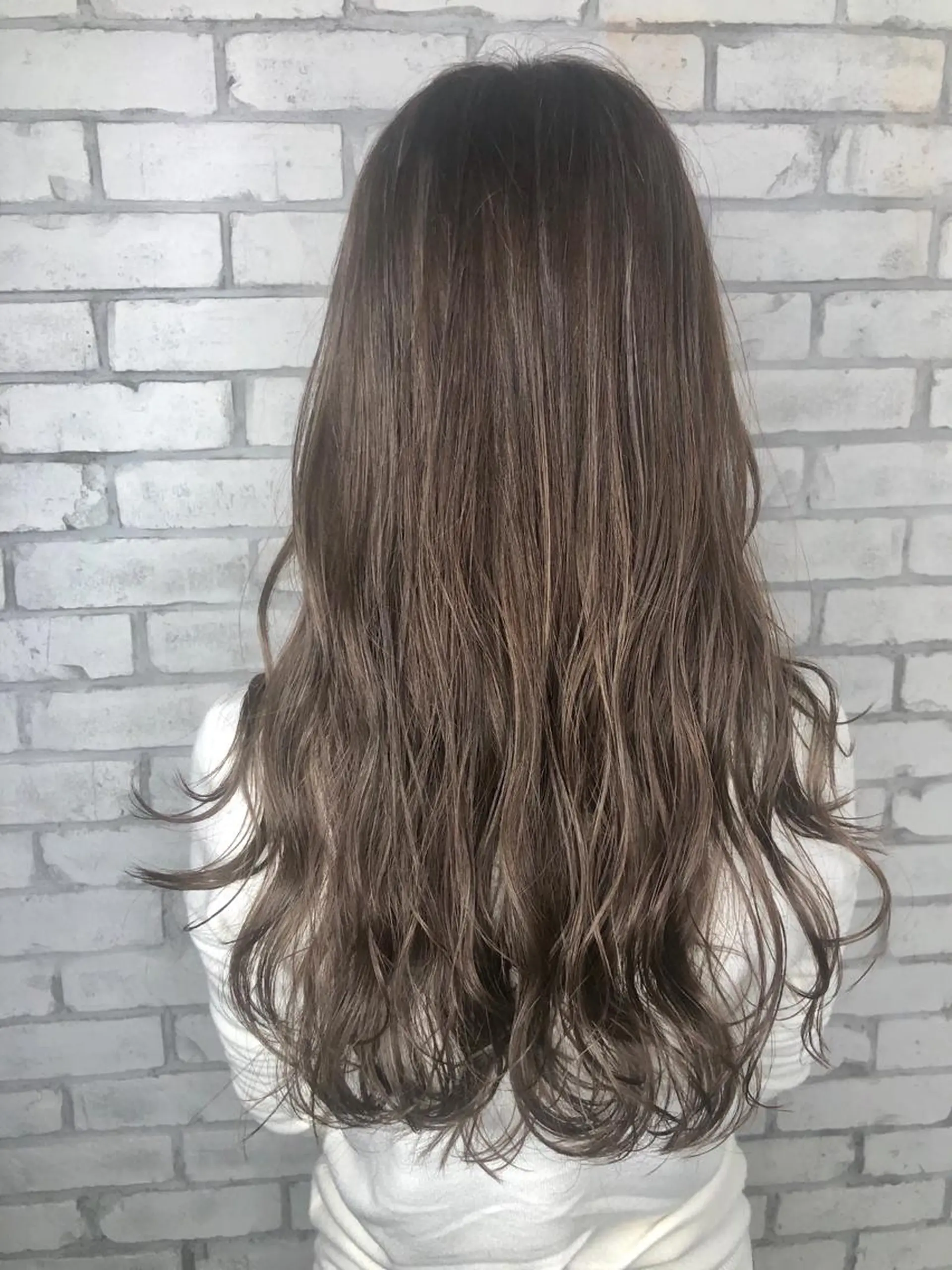 ロング カラー アディクシーカラー welring hair salonのヘアスタイル