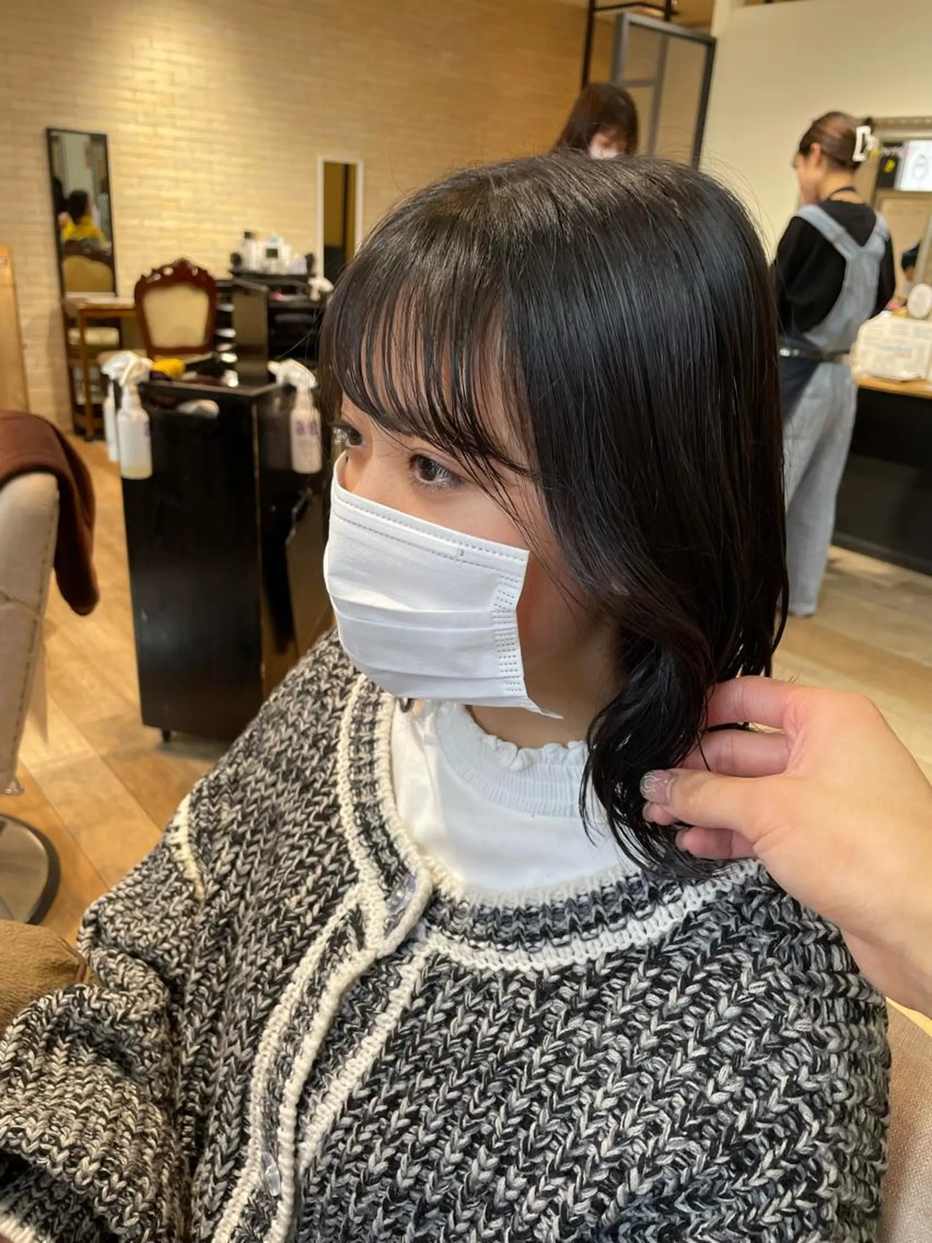 ミディアム 亀川蓮 Agu hairのヘアスタイル