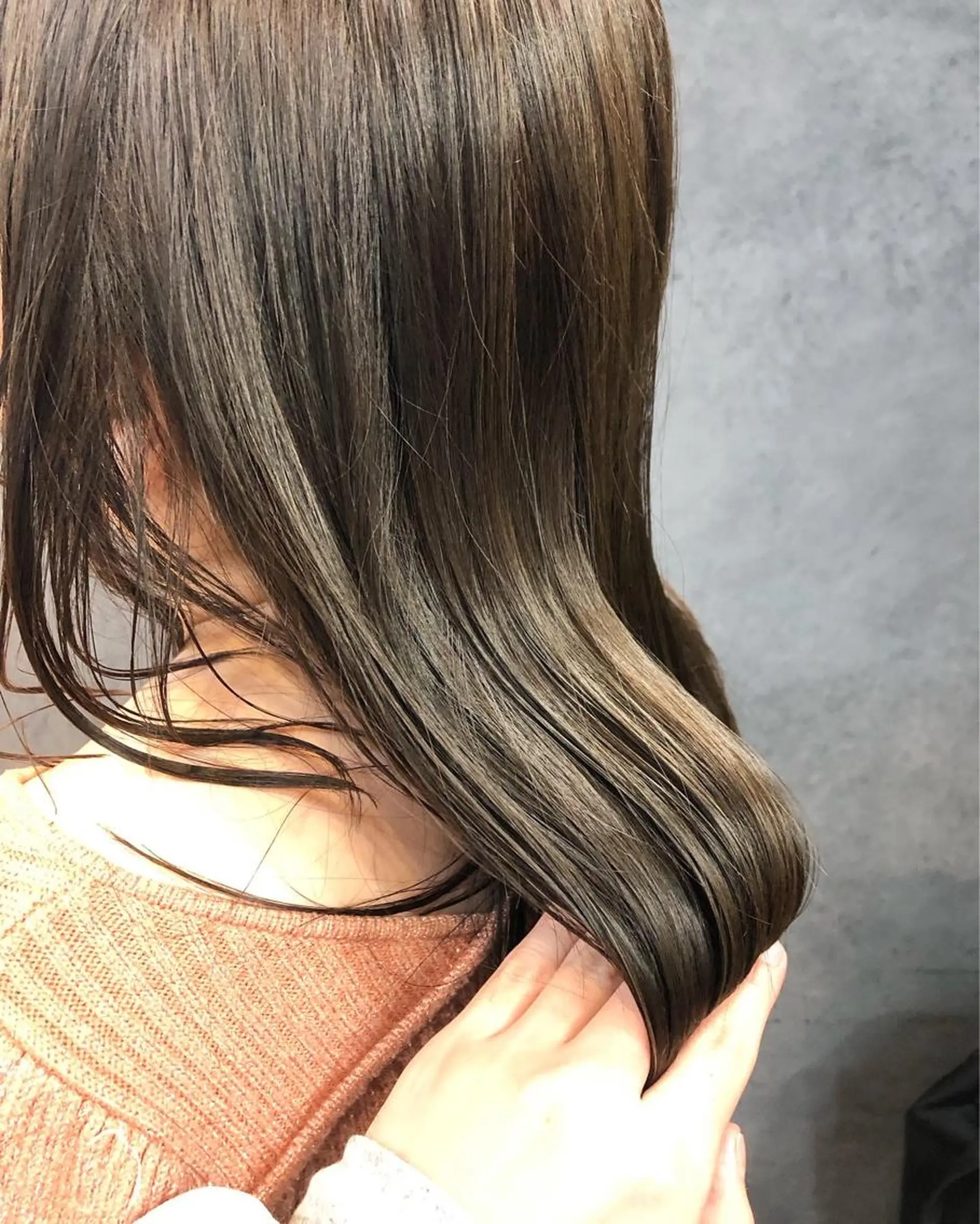 セミロング カラー ヘアアレンジ カット ヘアカラー トリートメント メンズ特化✂️栗原 侑也のヘアスタイル