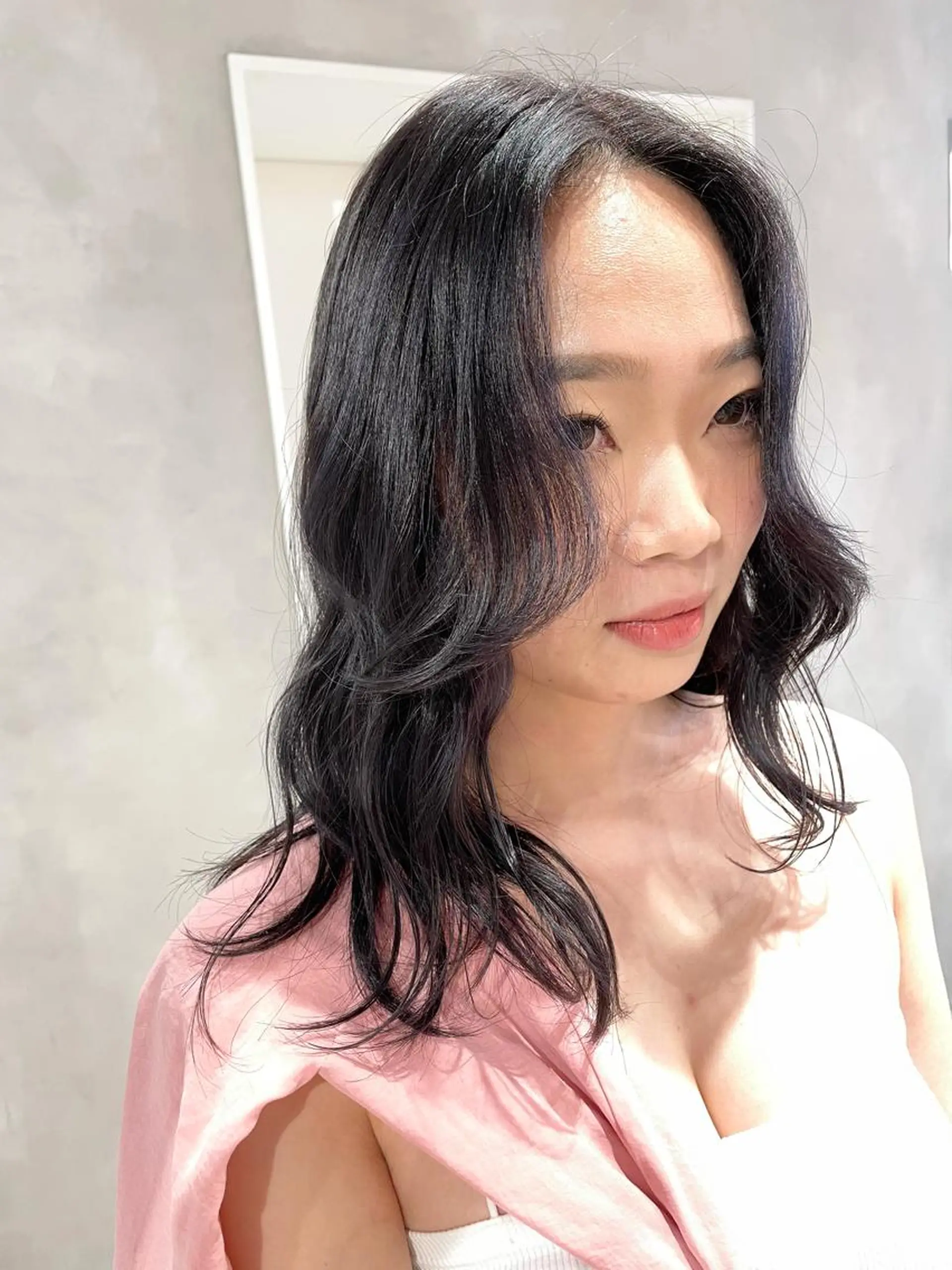 ミディアム カラー ハイトーン×レイヤー ／遠藤将太のヘアスタイル