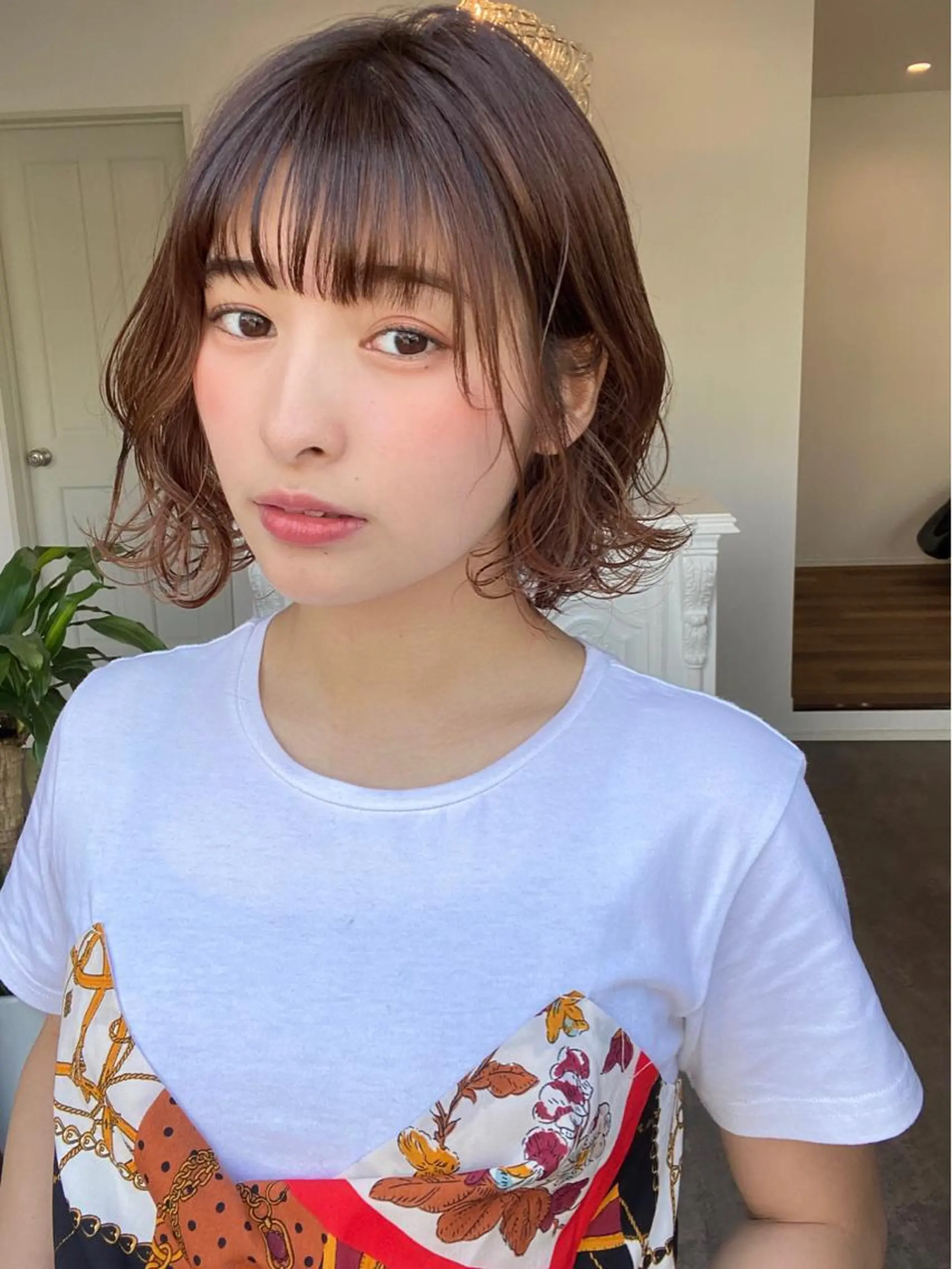 ミディアム カラー ハイライトカラー ハイライト トリートメント カット ヘアカラー トリートメント 成松 勇治のヘアスタイル