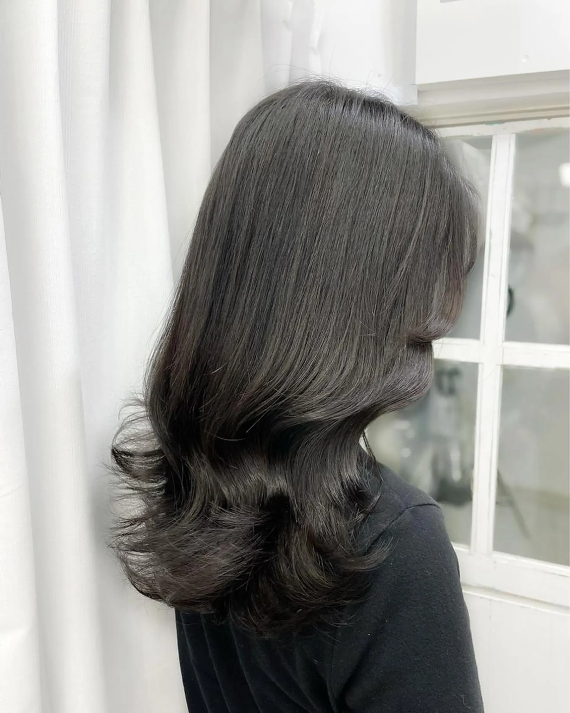 セミロング カラー カット ヘアカラー トリートメント ヘアセット 韓国ヘア🤍髪質改善 🇰🇷AKANEのヘアスタイル