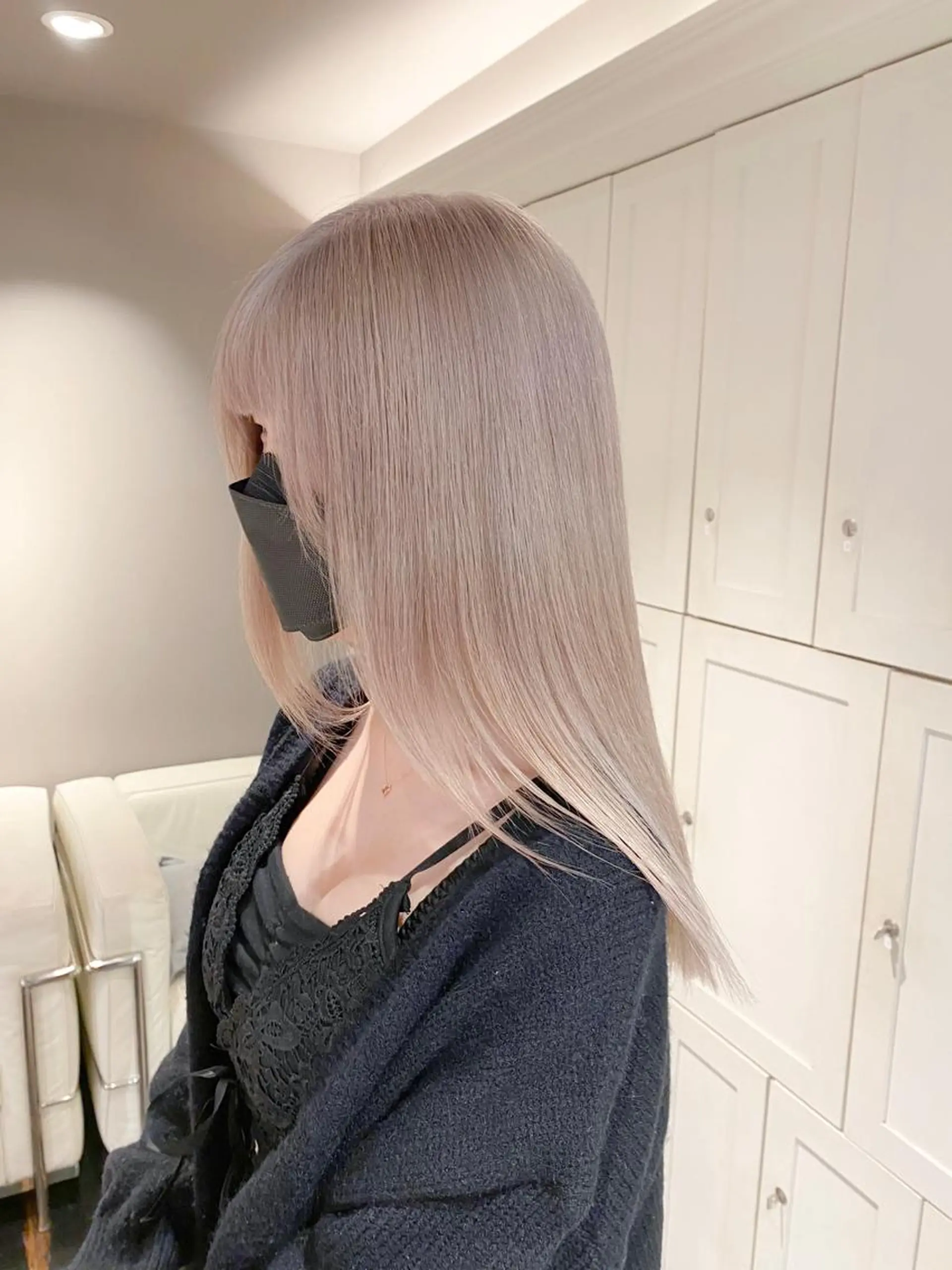 ロング カラー 切りっぱなしボブ レイヤー/縮毛矯正のヘアスタイル