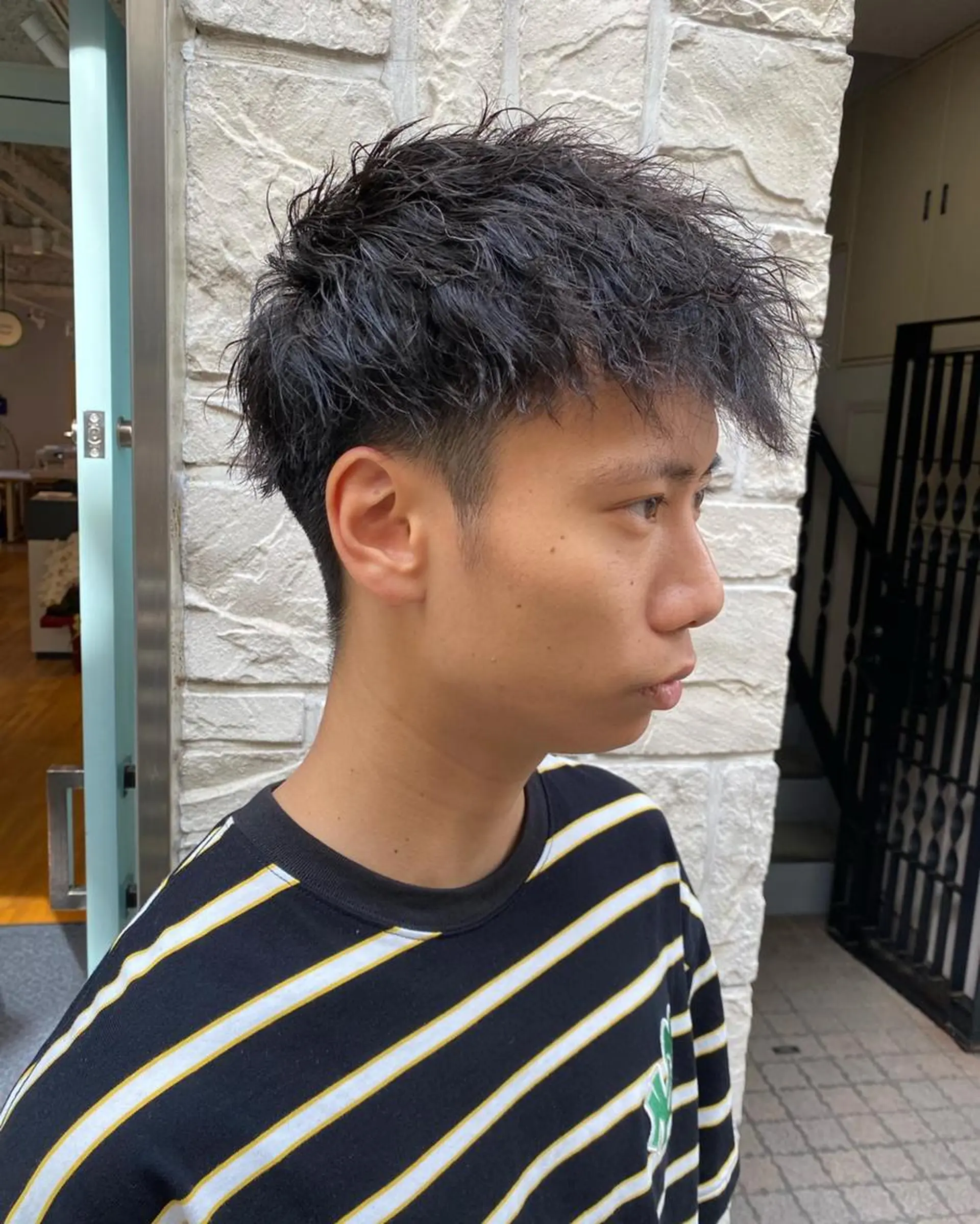 ミディアム パーマ メンズ メンズ特化 岸本 阪急六甲サロンドロイのヘアスタイル