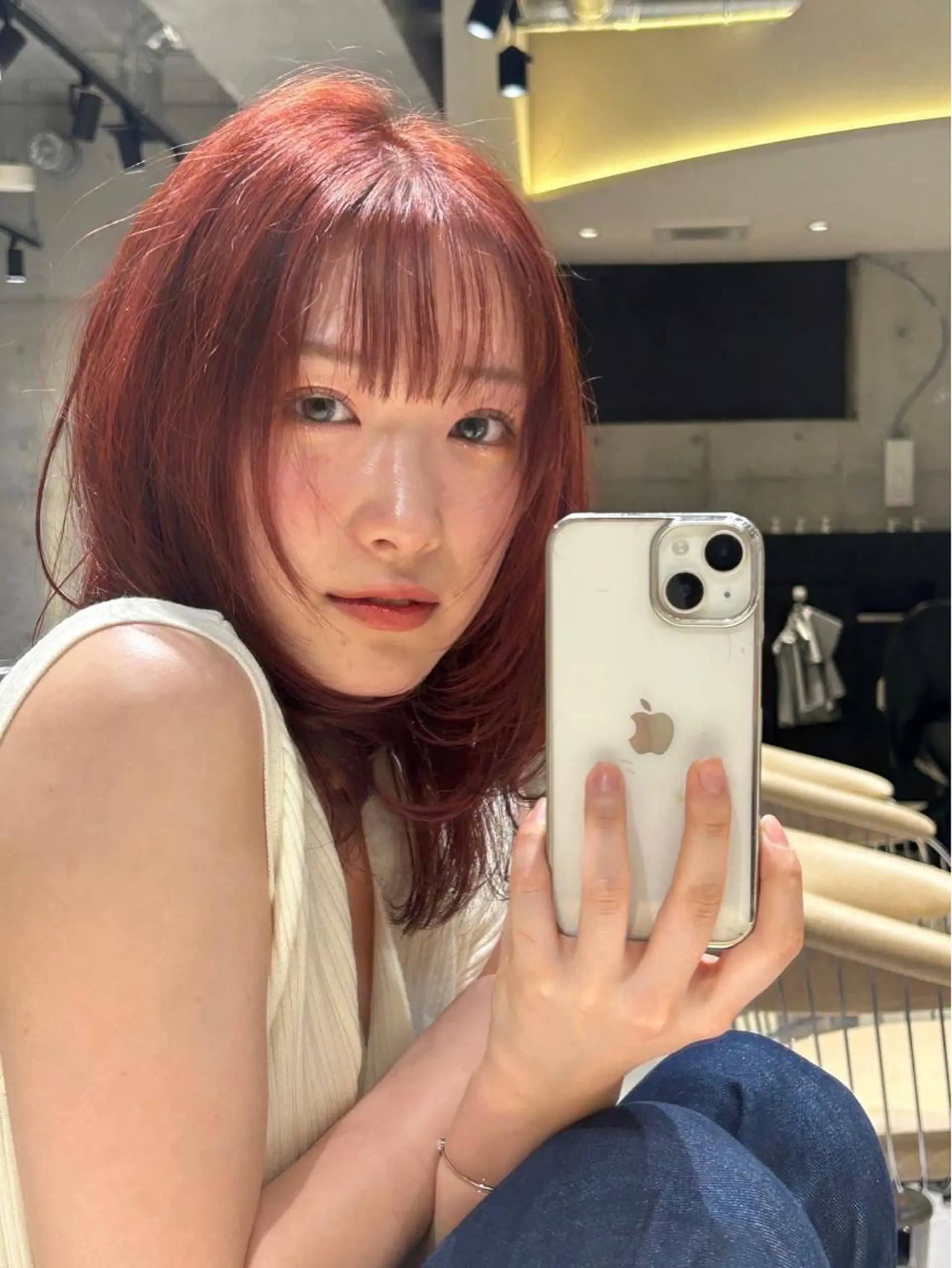 ロング カラー カット ヘアカラー トリートメント かえ🩶韓国ボブ🎀 透明感カラー🥣のヘアスタイル