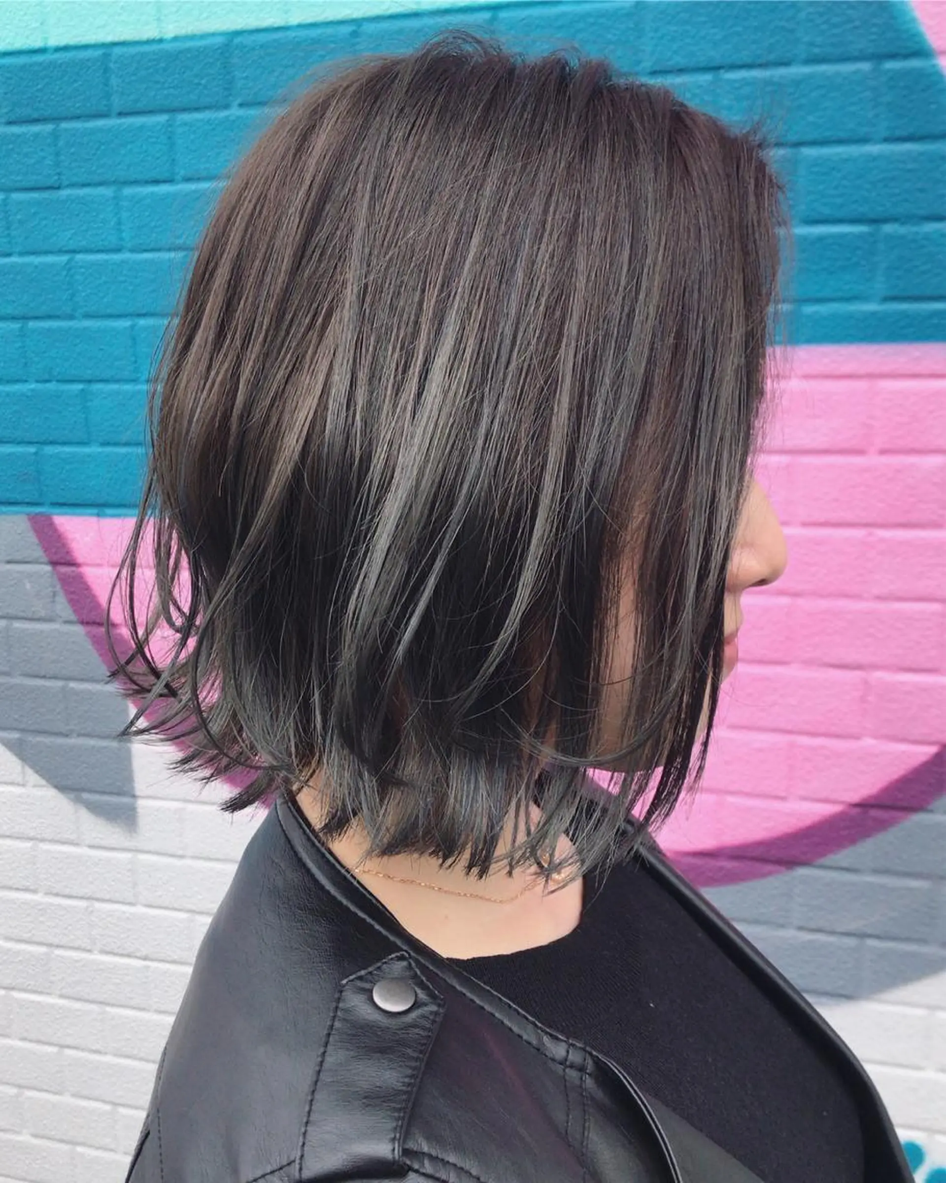 ショート カラー ハイライトカラー ハイライト ヘアカラー 岡崎 浩大のヘアスタイル