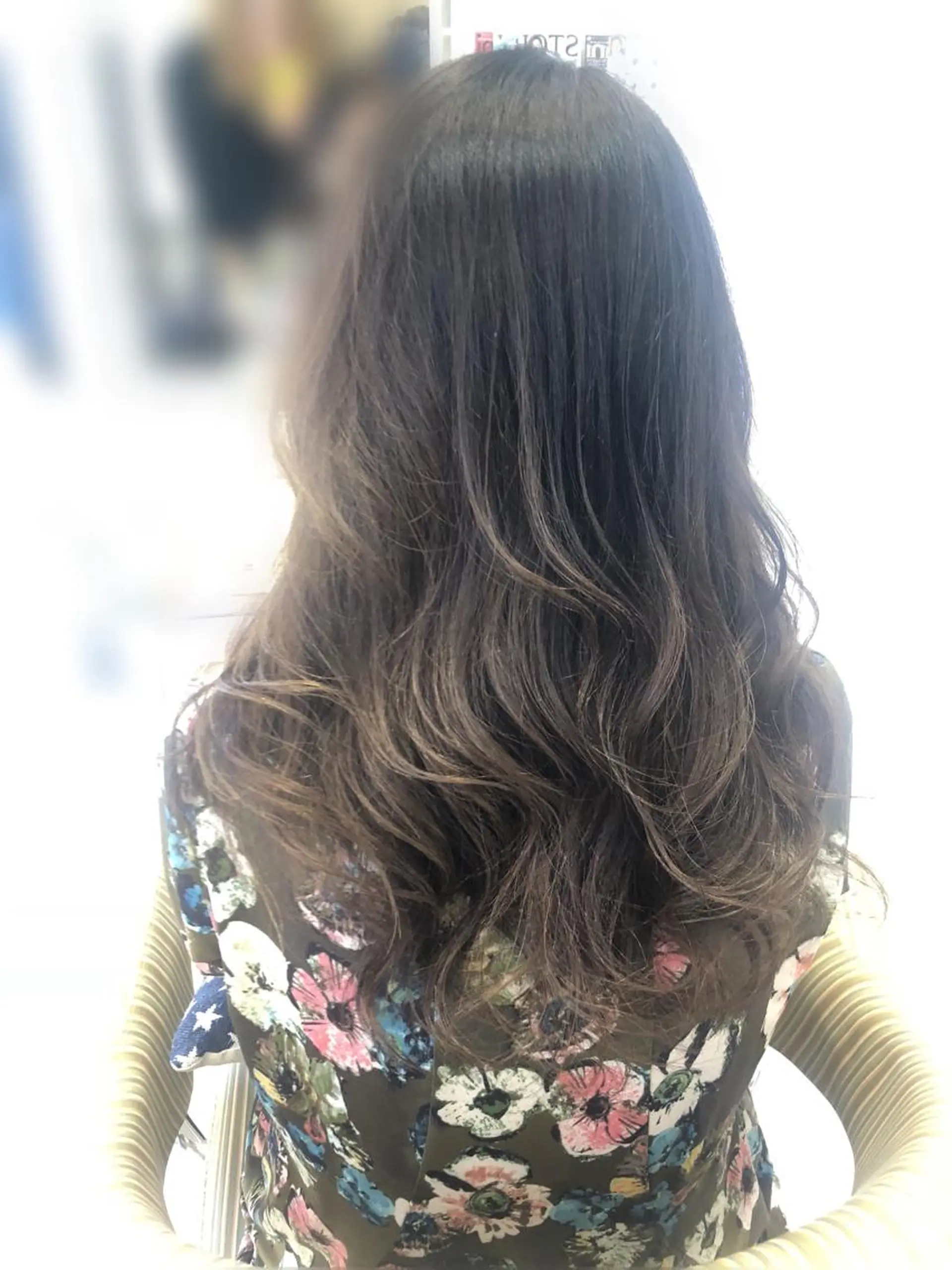 ロング カラー ブリーチ グラデーションカラー ブリーチなしカラー 巣鴨髪質改善サロン 🌈NONOKAのヘアスタイル