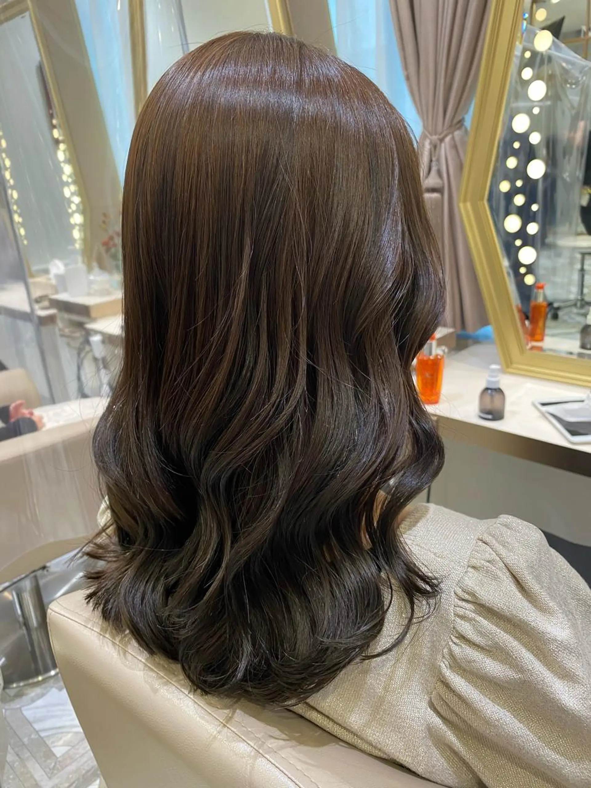 ロング カラー カット ヘアカラー トリートメント 💙美髪救世主💙 関華蓮のヘアスタイル