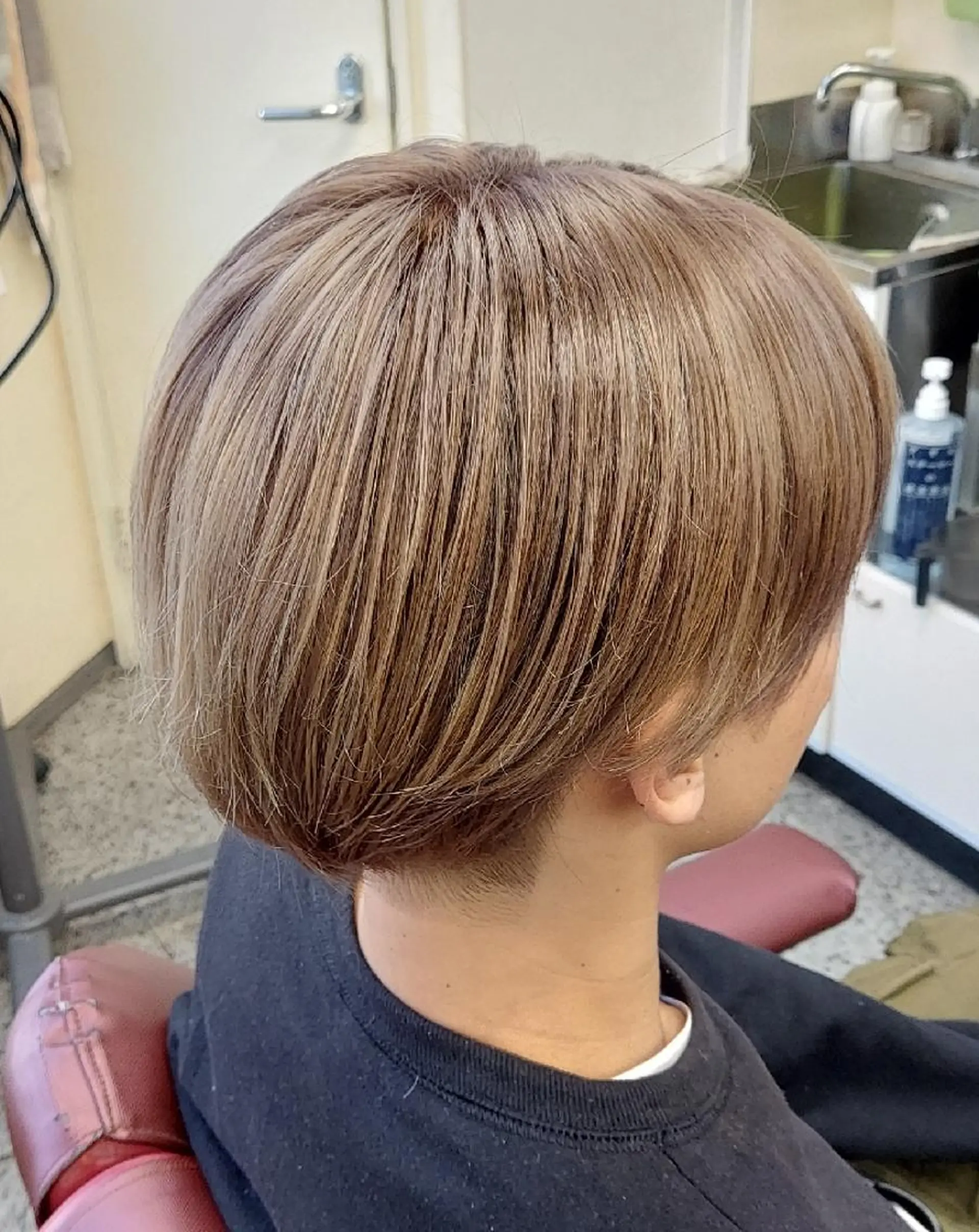 ミディアム カット ヘアカラー 河合 勇喜のヘアスタイル