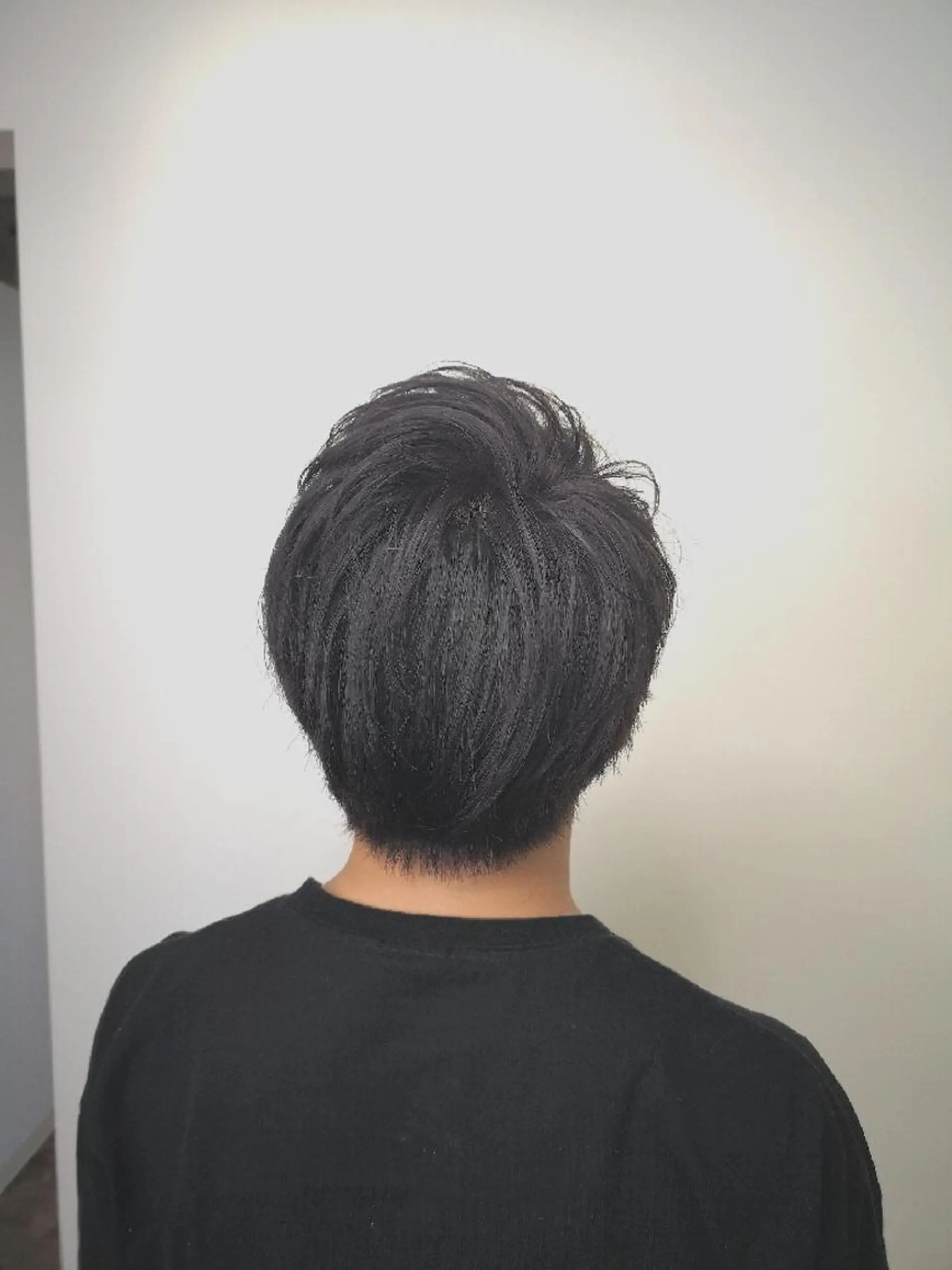 ショート カラー ブルーカラー ブルージュ Afinar　 tomoのヘアスタイル