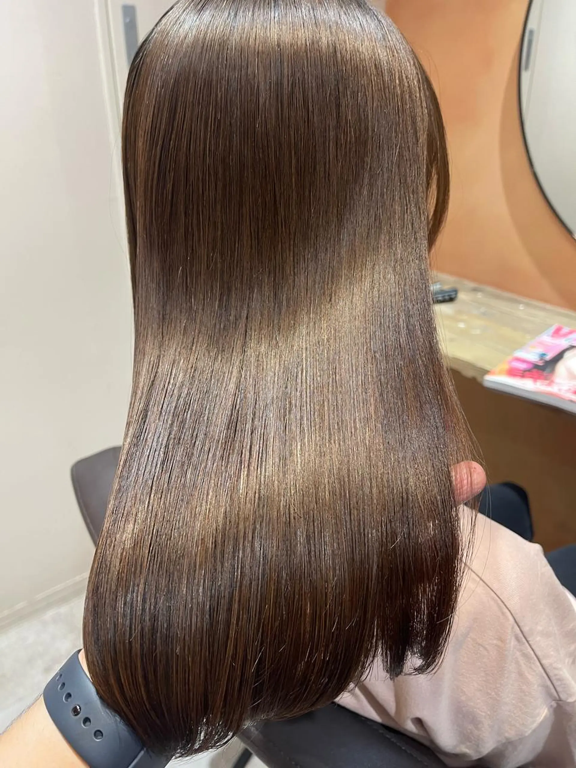 ロング カット ヘアカラー トリートメント 髪質改善×艶髪　斉藤 勝のヘアスタイル