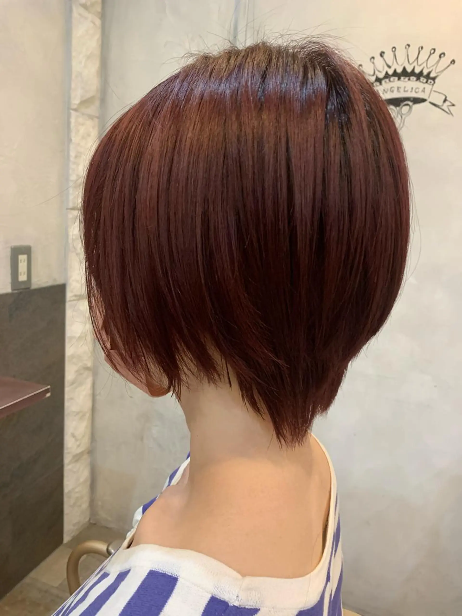 ショート NUMBER天王寺 ほたる⭐️のヘアスタイル