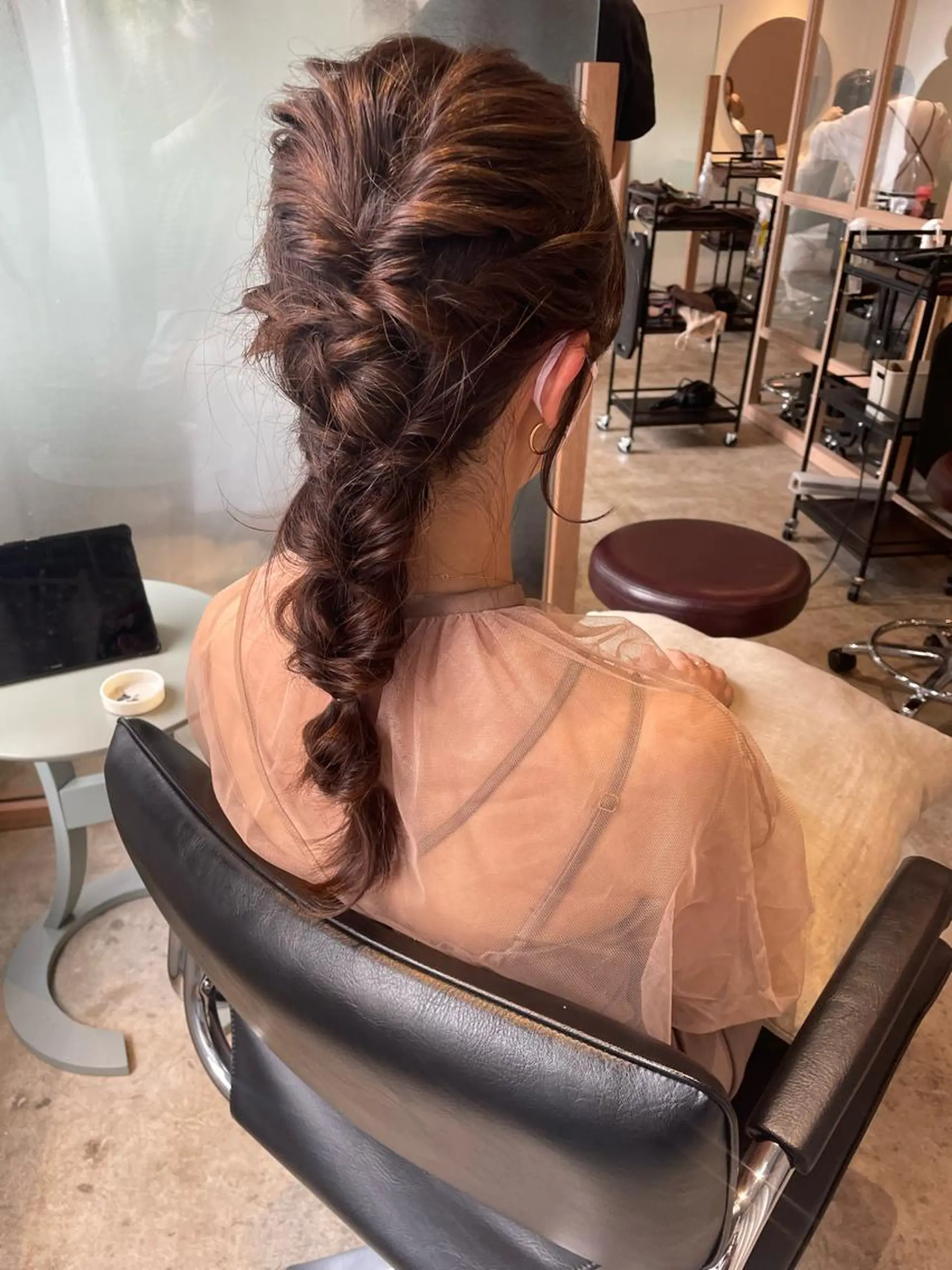 セミロング ヘアアレンジ 結婚式・ブライダル 中目黒🌼 🌼ハナのヘアスタイル